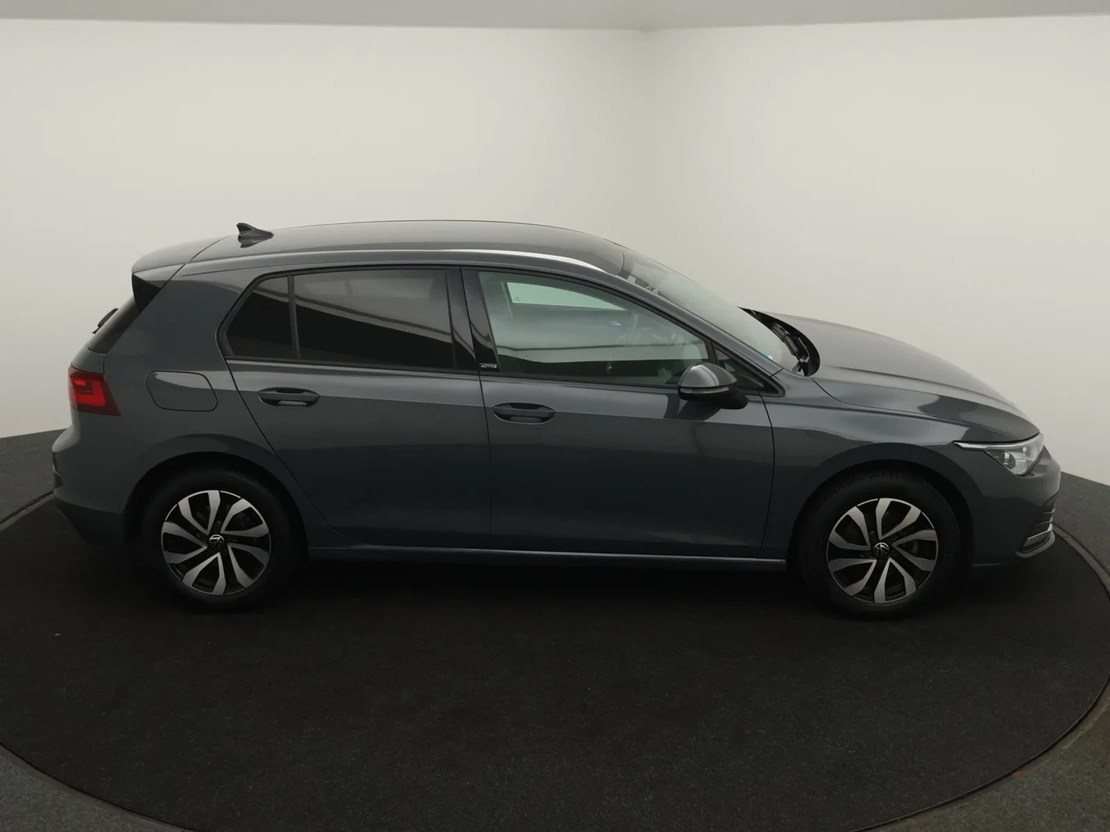 Volkswagen Golf VIII Golf VIII 1.5TSI 130PK *VIRTUAL COCKPIT*CAMERA*LED*CRUISE*PDC*NAVI*APP-CONNECT*...*