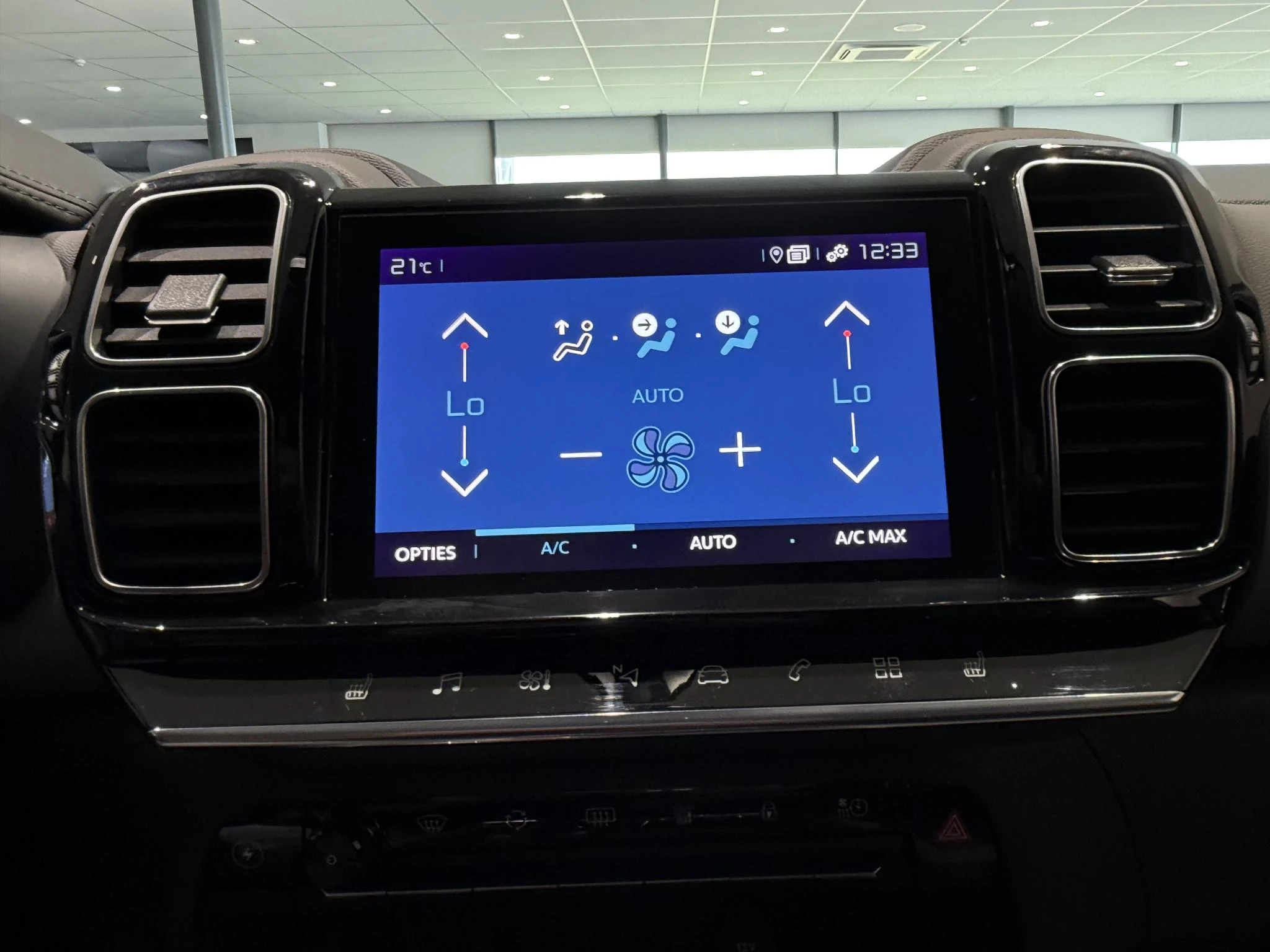 Citroën-C5 Aircross-image-16