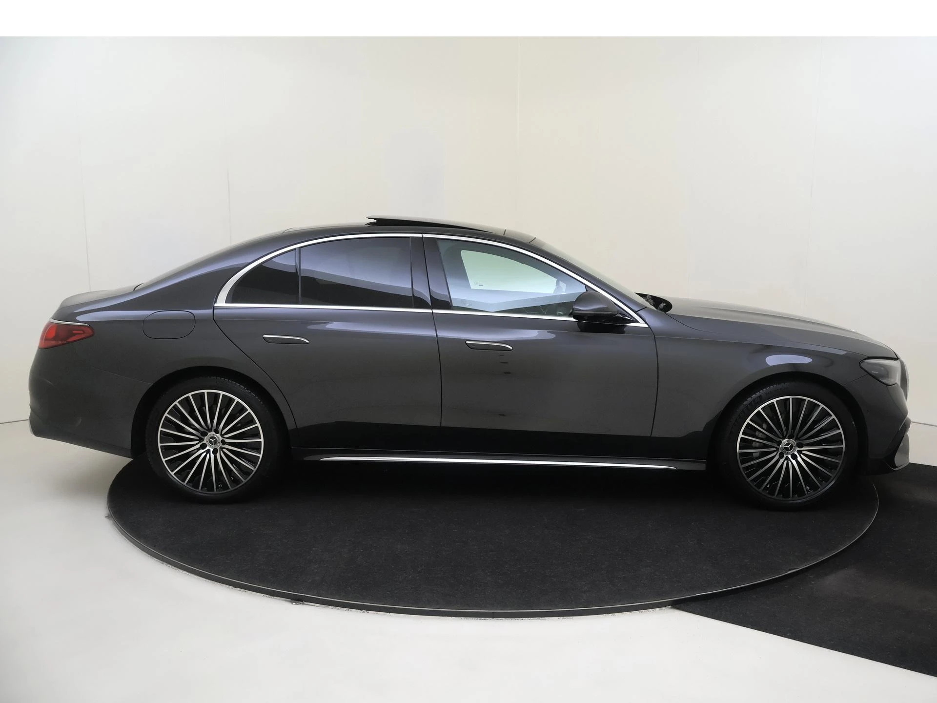 Mercedes-Benz E-Klasse 300 e Sport Edition