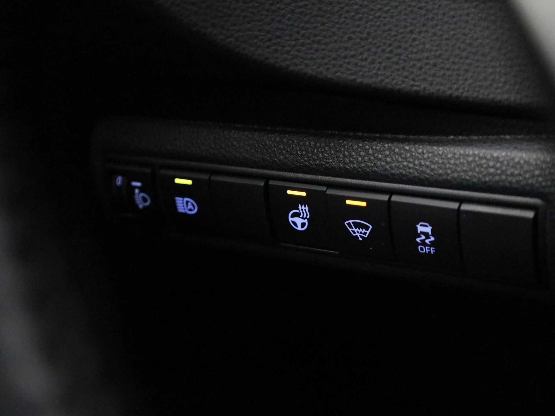 Toyota-Corolla-image-25