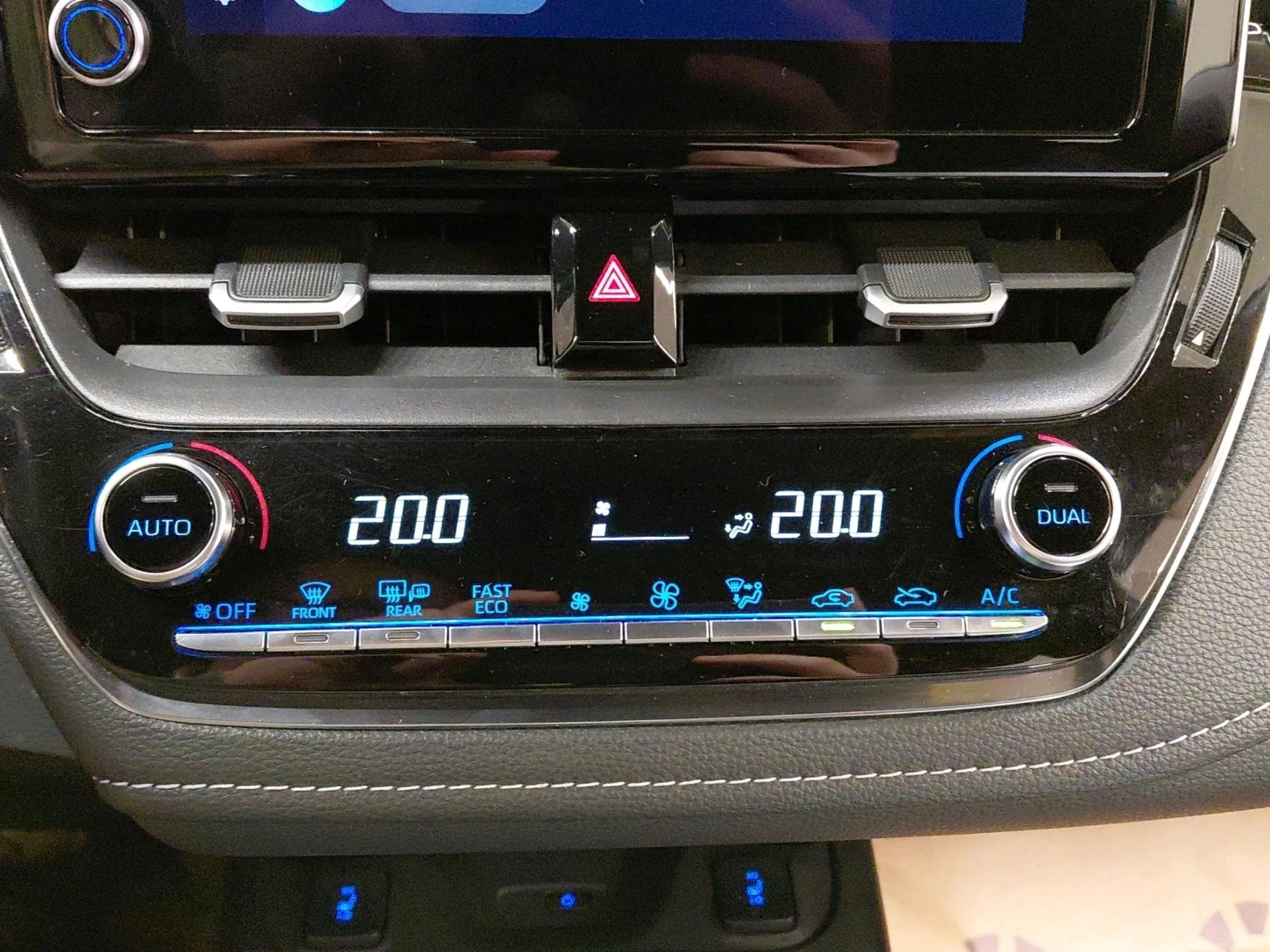 Toyota Corolla 1.8 Hybrid Dynamic e-CVT