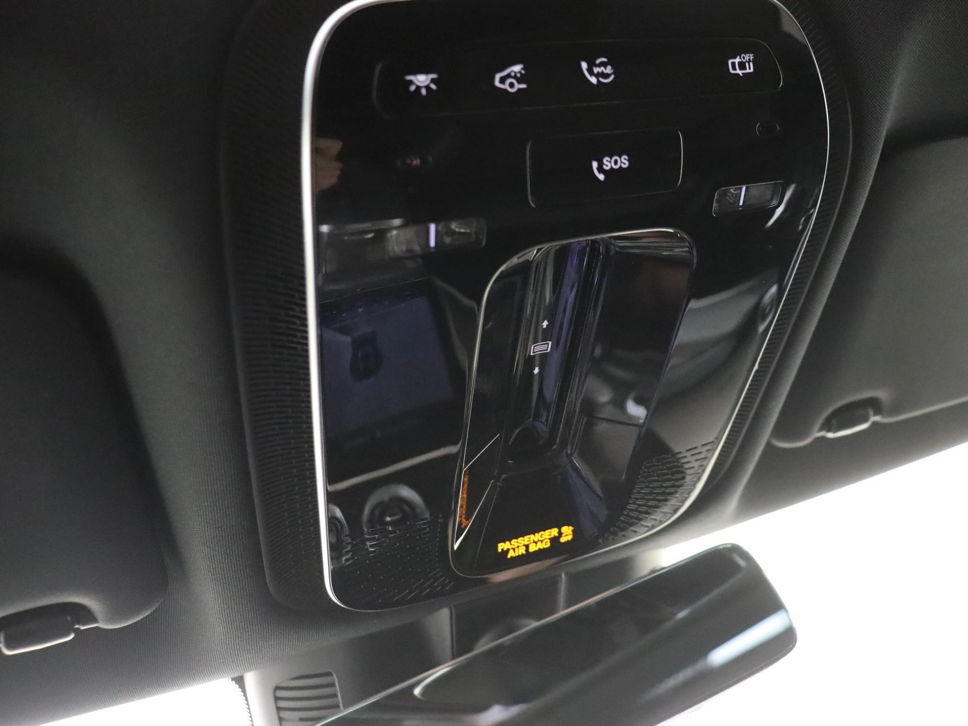 Mercedes-Benz-C-Klasse-image-21
