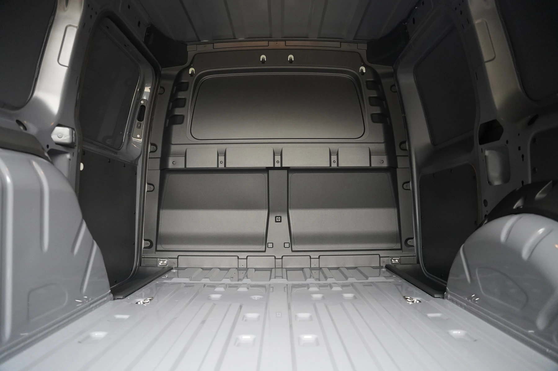 Volkswagen-Caddy-image-10