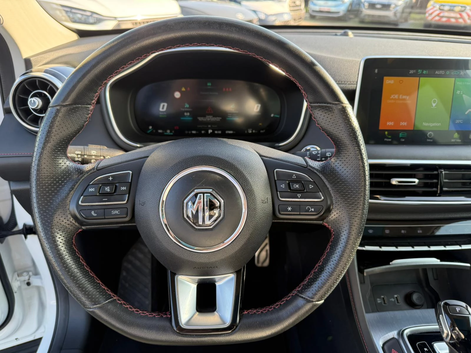 MG EHS Luxury