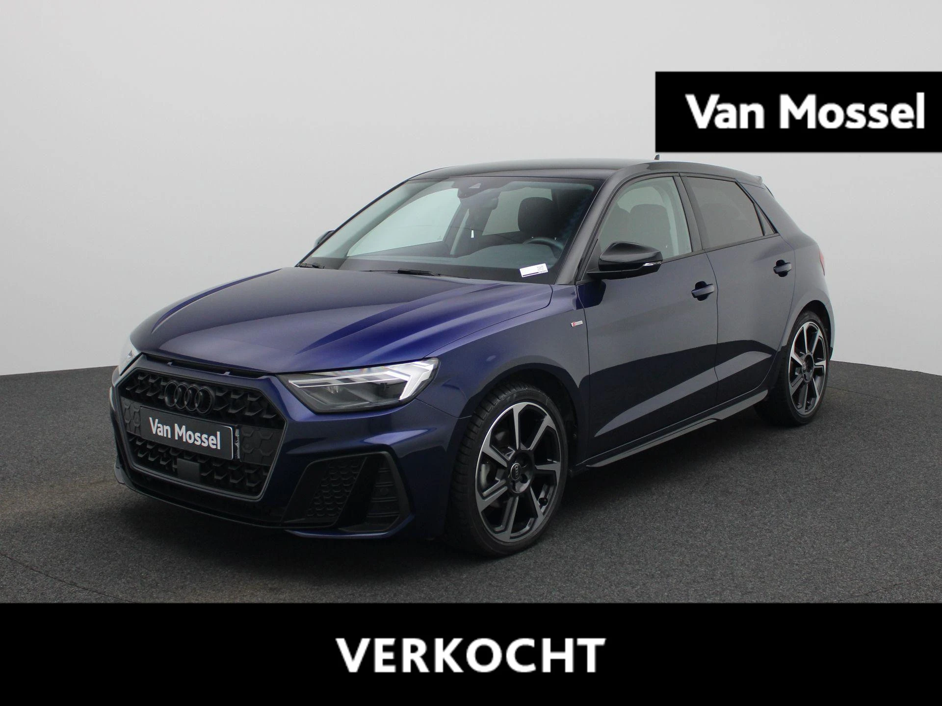 Audi-A1 Sportback-image-0