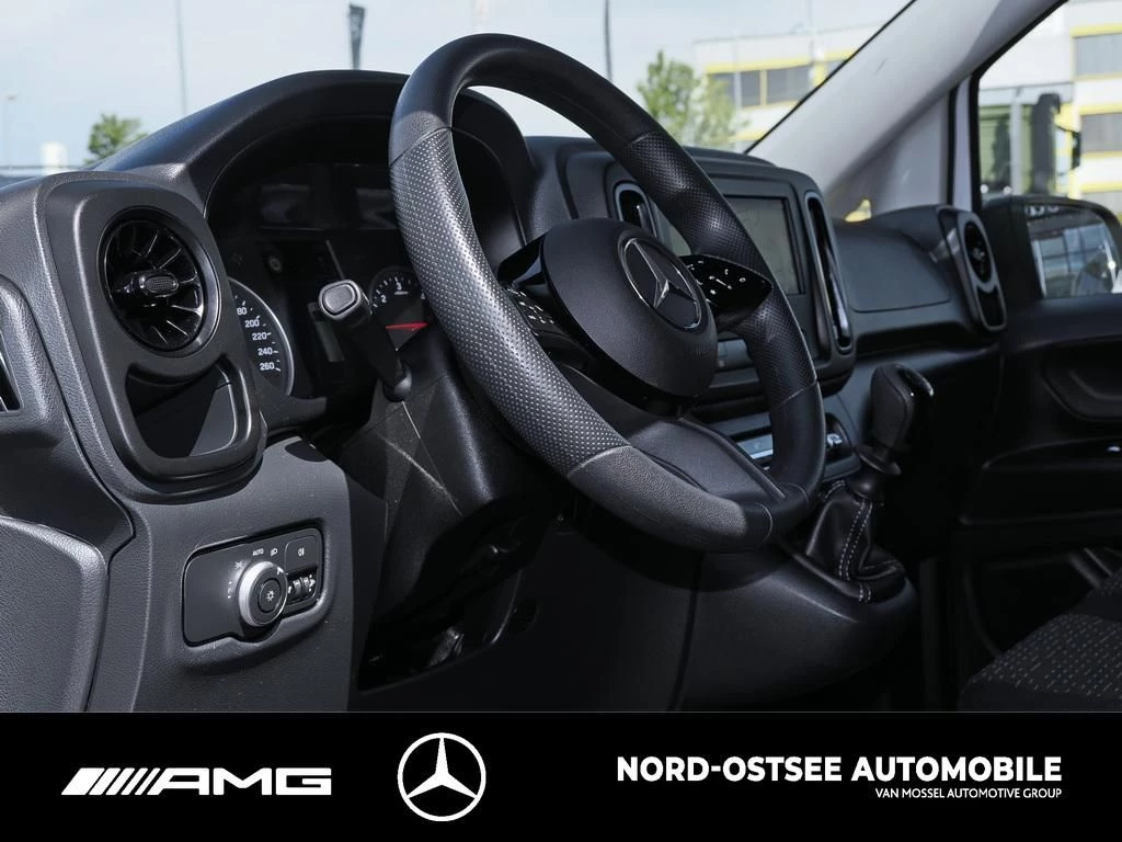 Mercedes-Benz Vito 116 NEUES MODELL AHK NAVI KAMERA TEMPOMAT