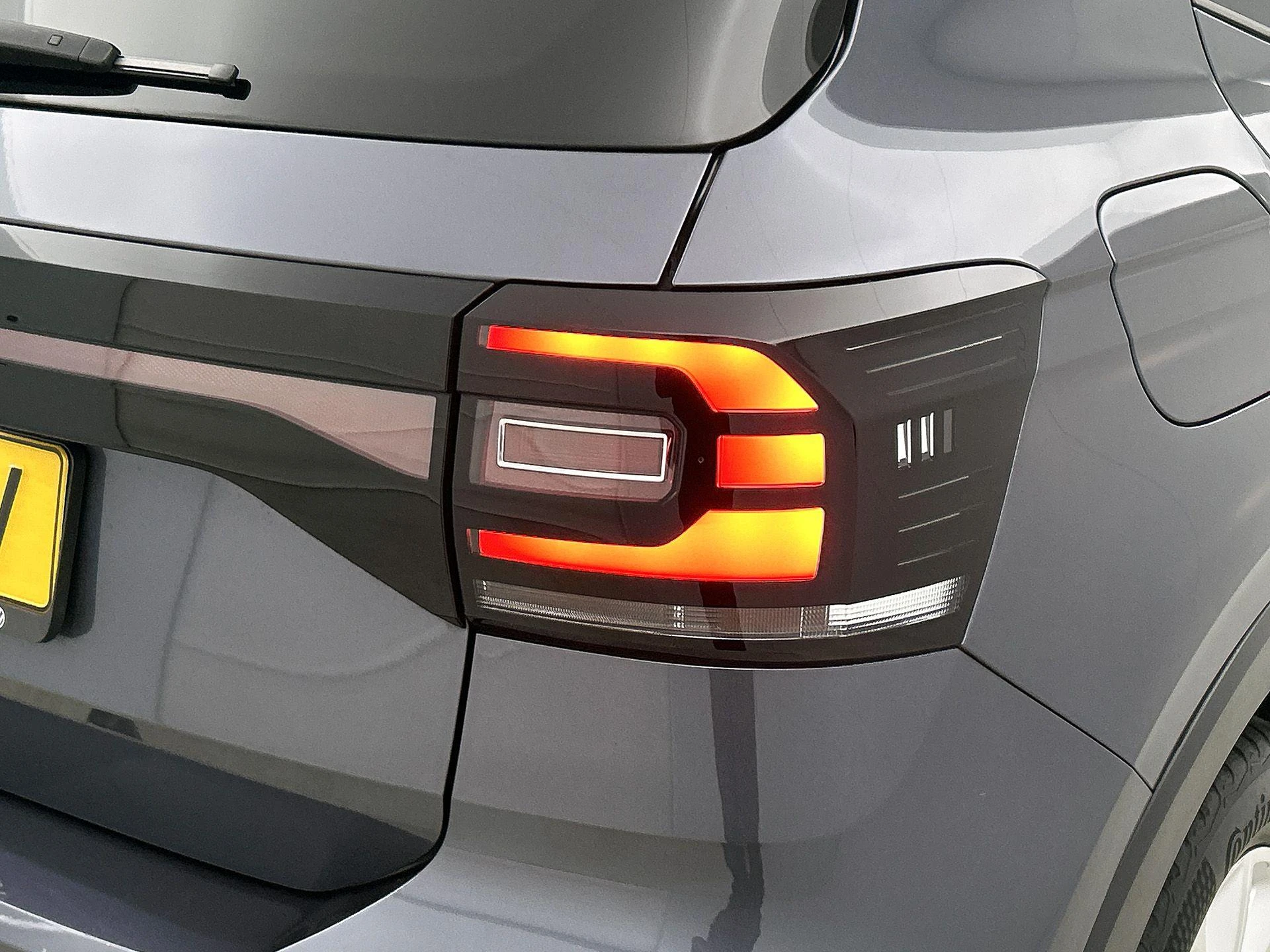 Volkswagen-T-Cross-image-12