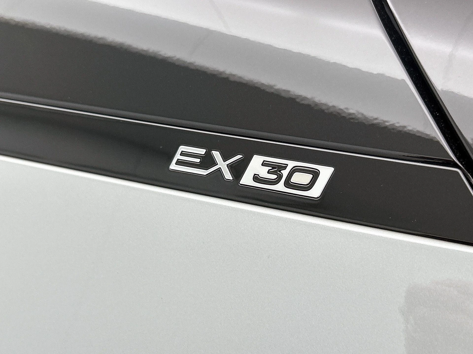 Volvo-EX30-image-8