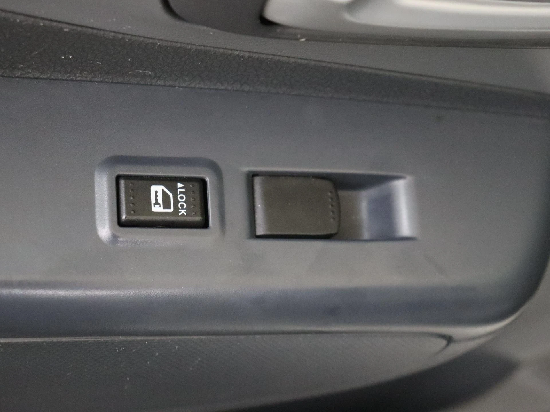 Suzuki-Alto-image-22