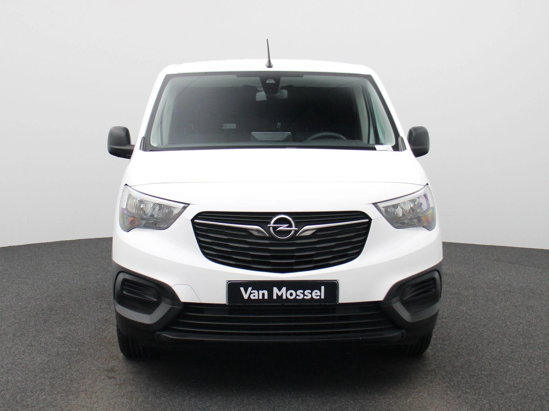 Opel-Combo-image-2
