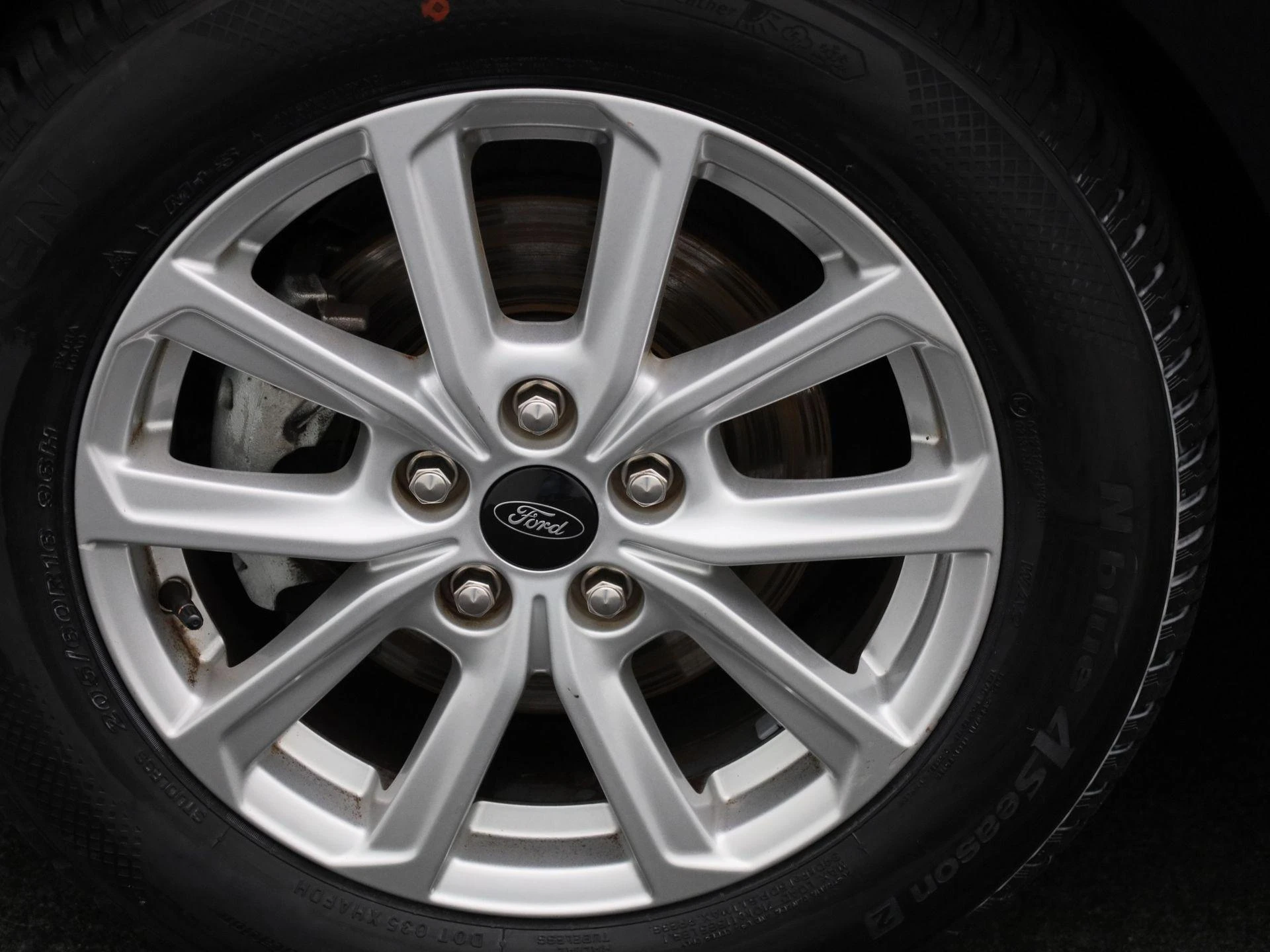 Ford-Focus-image-10