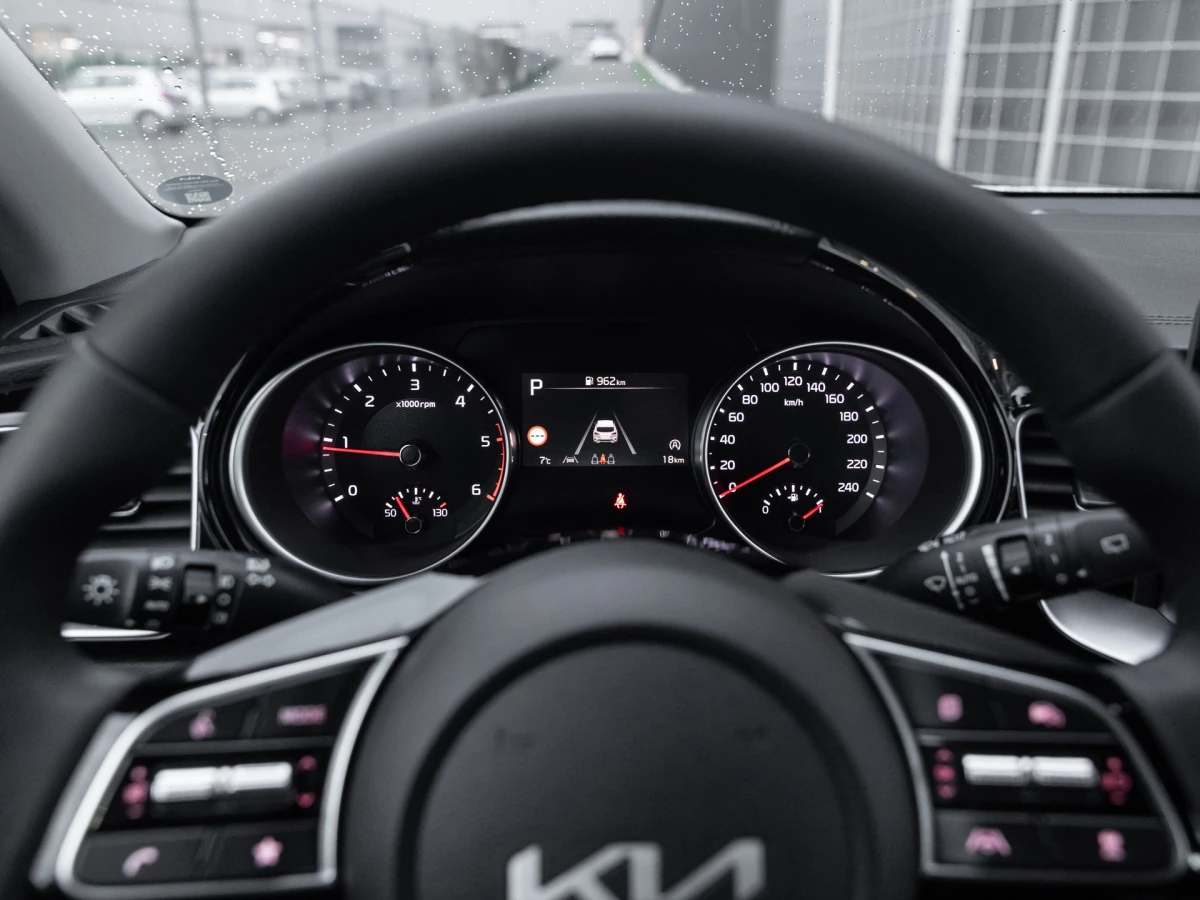 Kia XCeed Spirit 1.6 CRDi Auto | SHZ | LMF | RFK | Navi | AC | LRHZ | GRA |