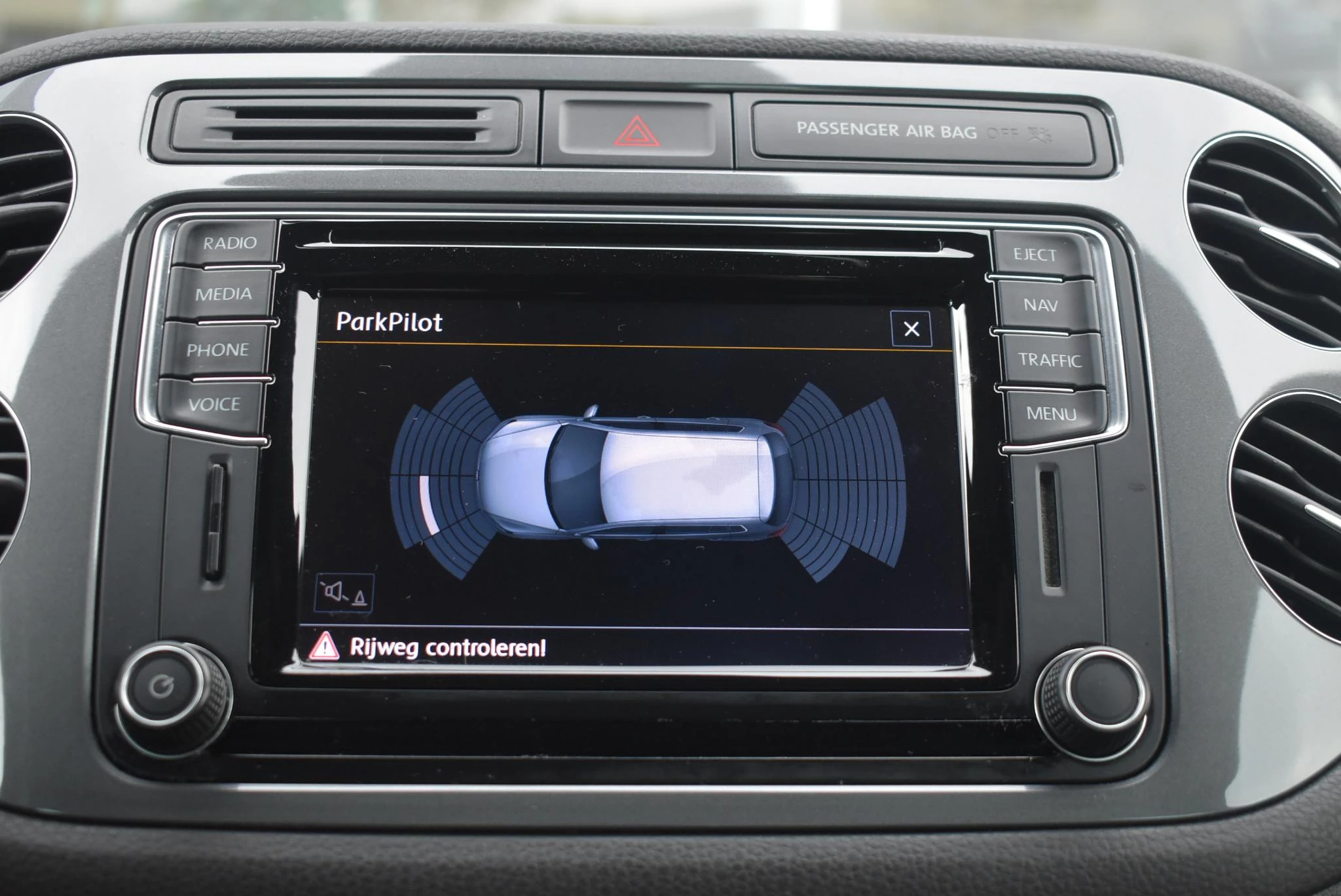 Volkswagen-Tiguan-image-31