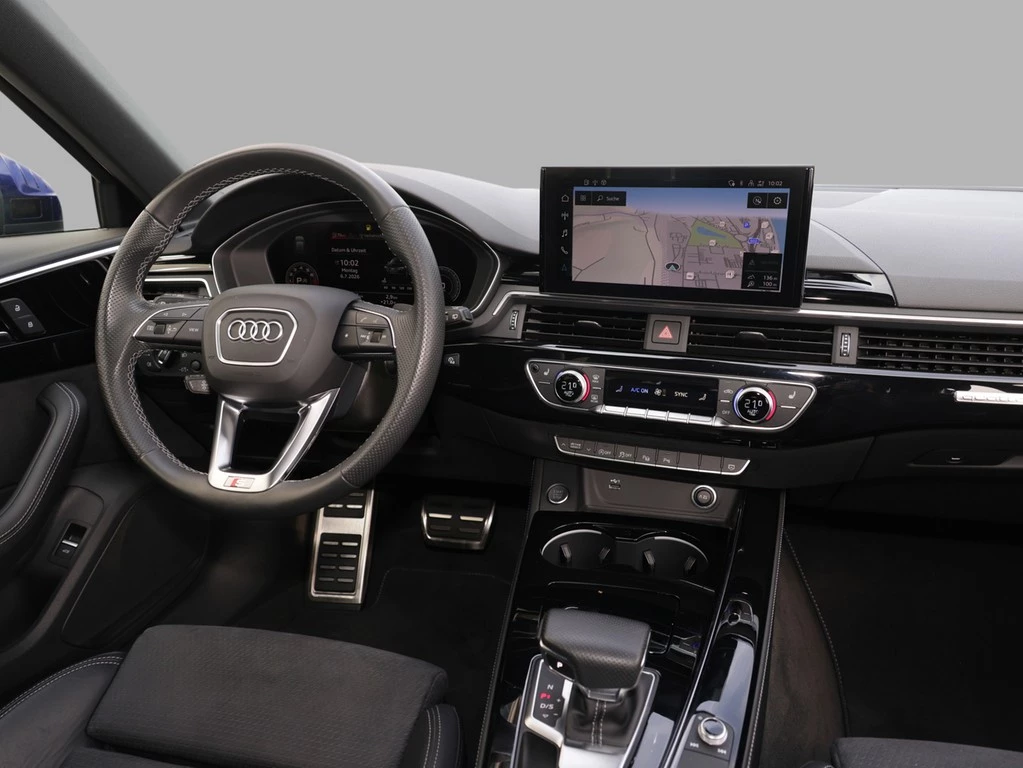Audi A4 Avant 45 TFSI quattro S line