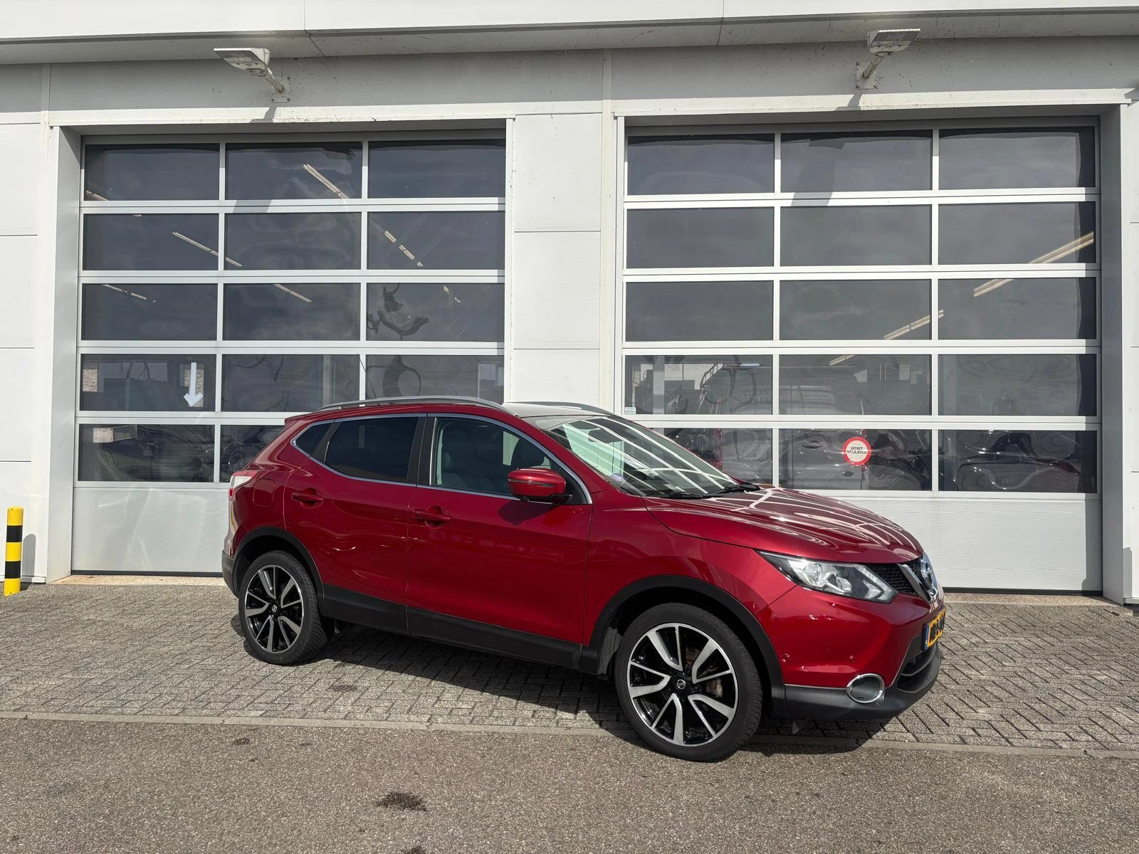Nissan-QASHQAI-image-5