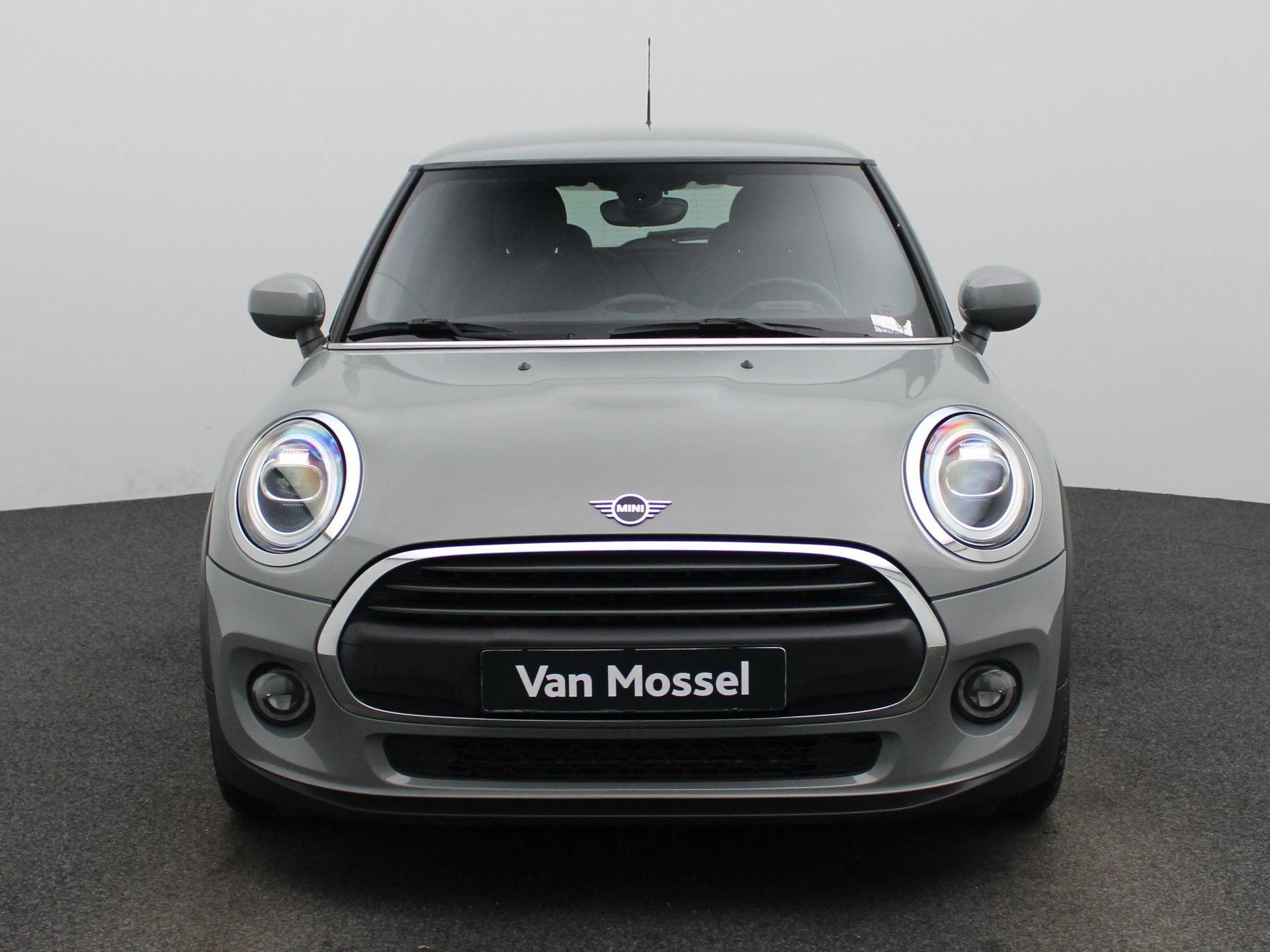 MINI-One-image-2