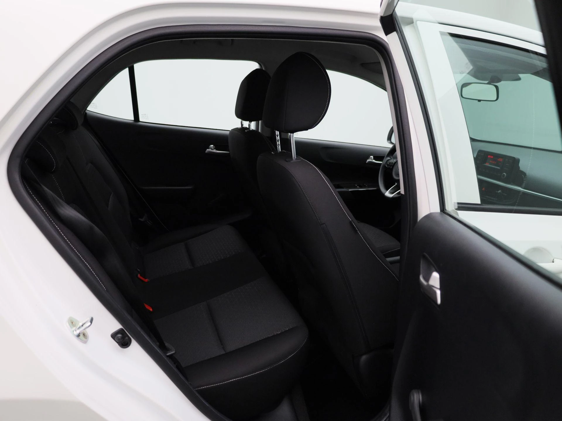 Kia-Picanto-image-28