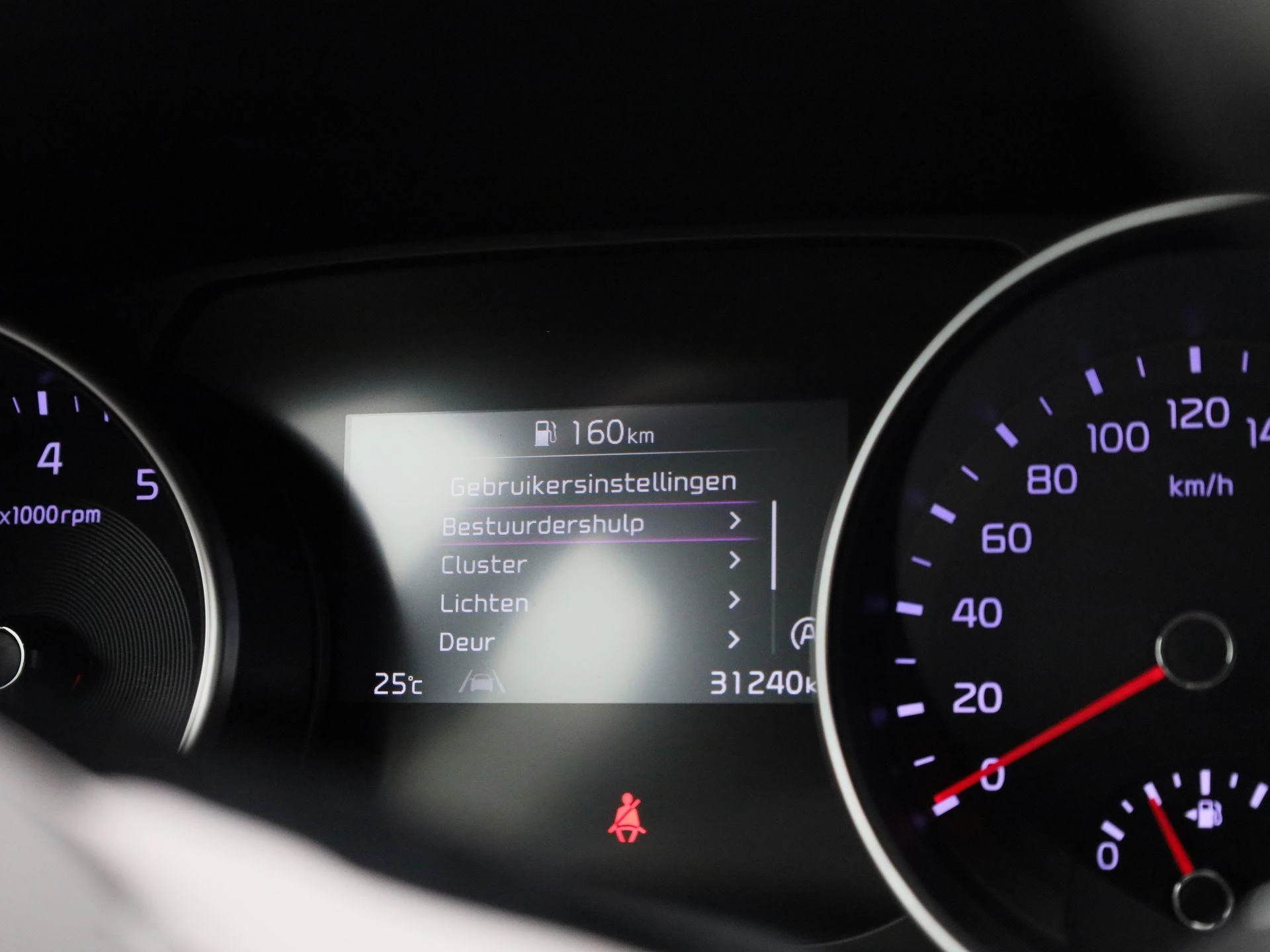 Kia-cee'd-image-23