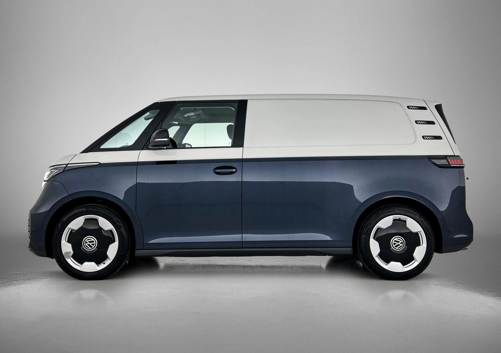 Volkswagen-ID. Buzz Cargo-image-1