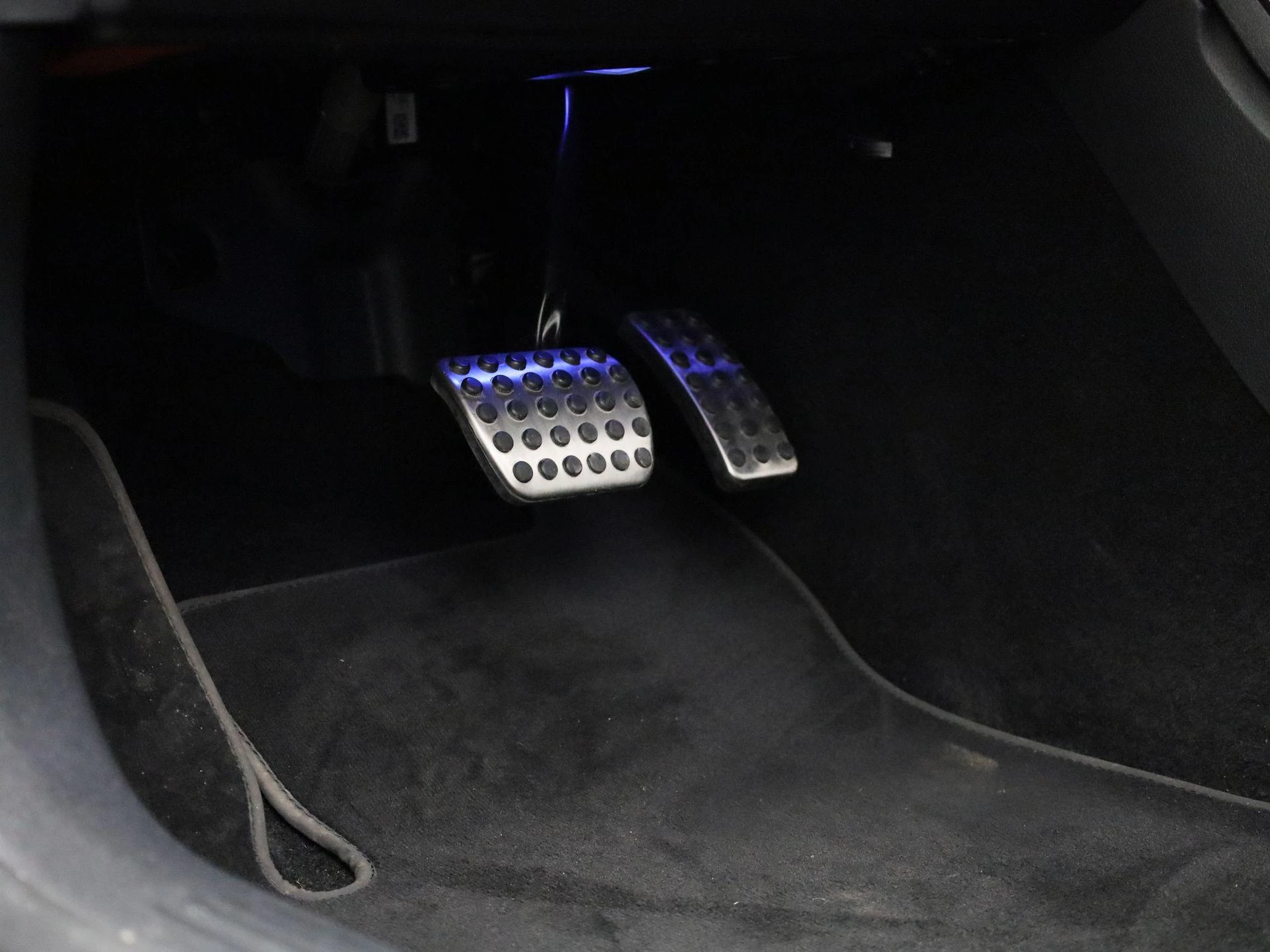 Mercedes-Benz-A-Klasse-image-38