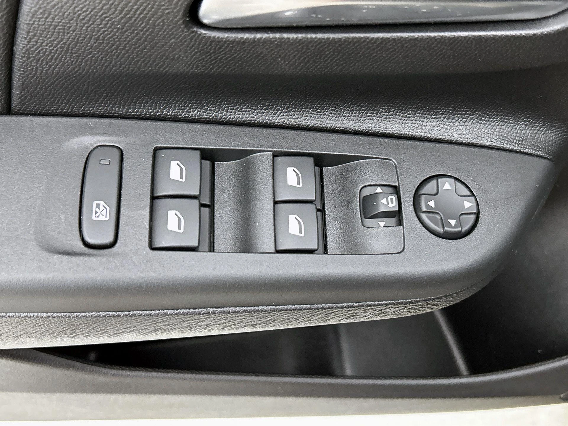 Opel-Corsa-e-image-34
