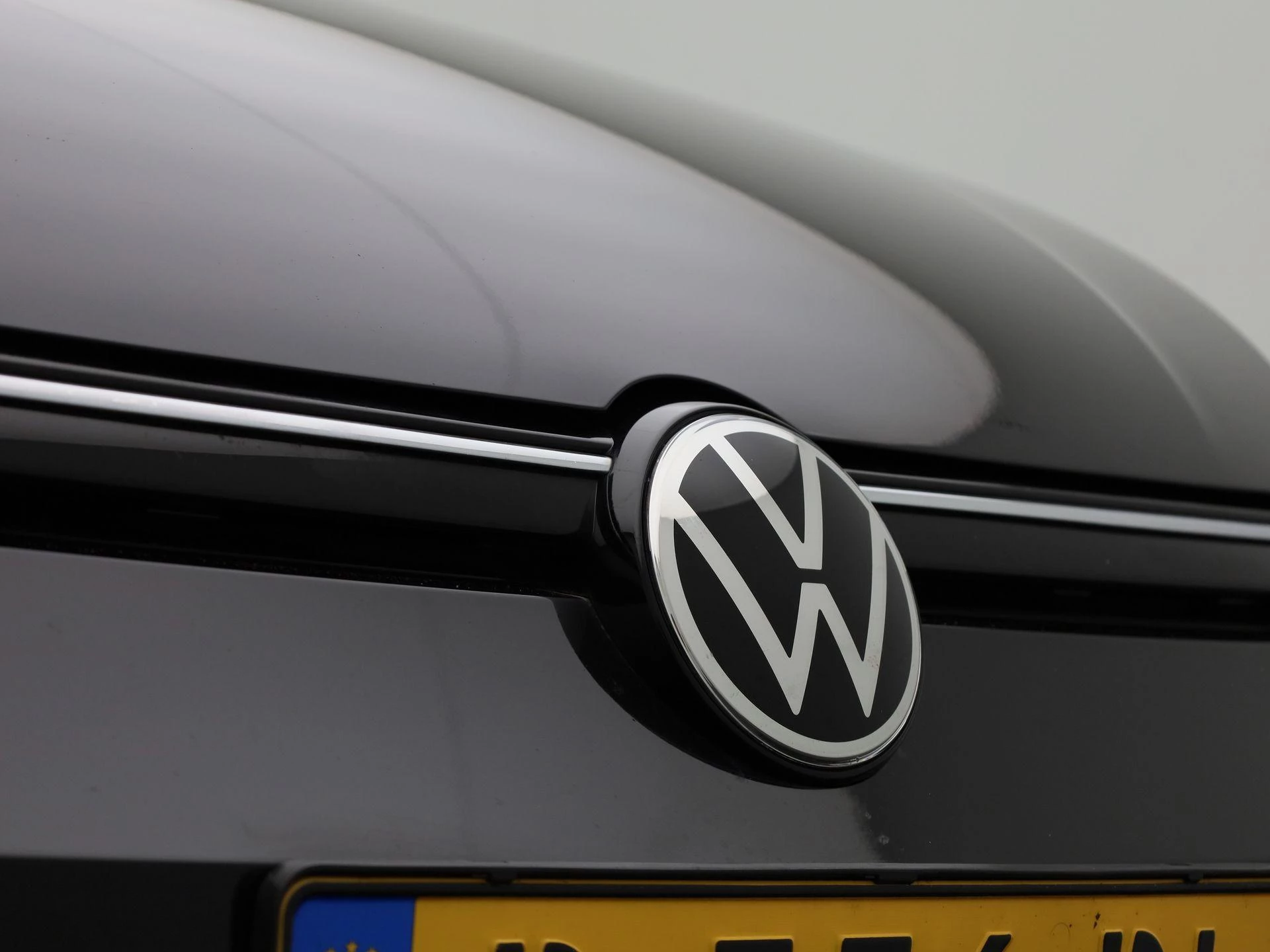 Volkswagen Golf 1.5 eTSI R-Line