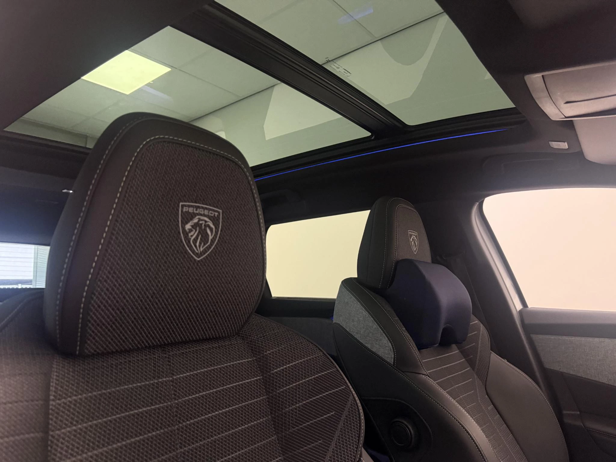 Peugeot-5008-image-7