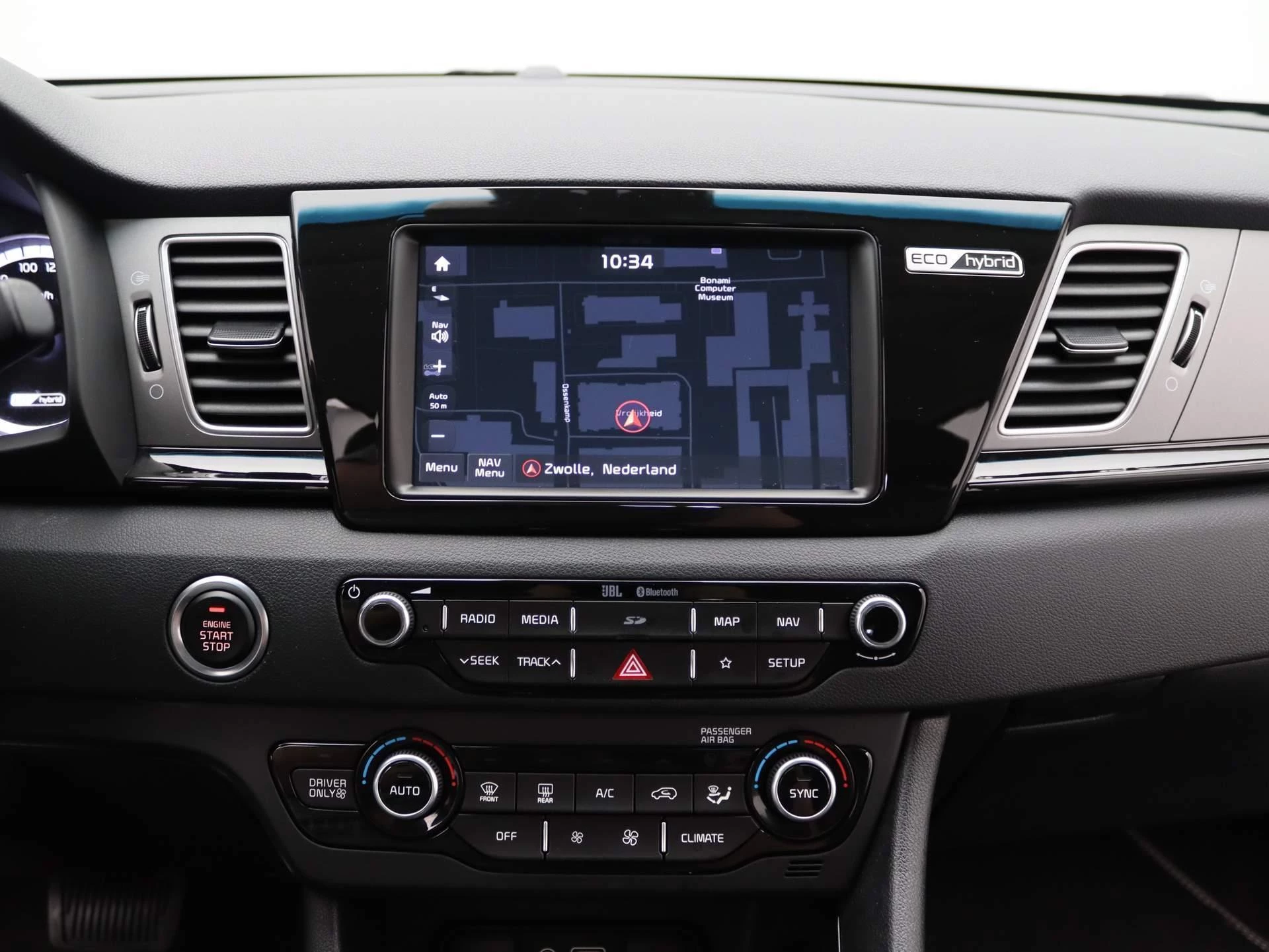 Kia-Niro-image-15