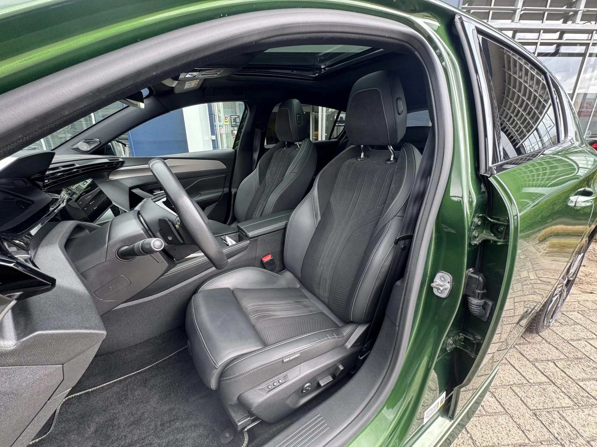 Peugeot-308-image-15