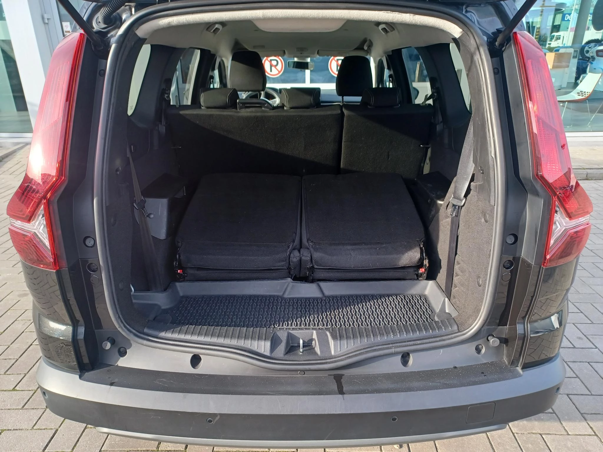 Dacia-Jogger-image-10