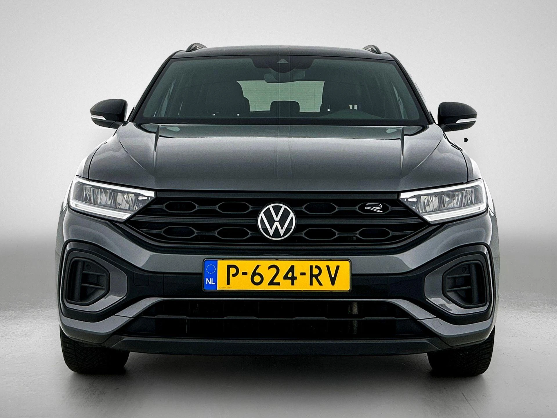 Volkswagen-T-Roc-image-4