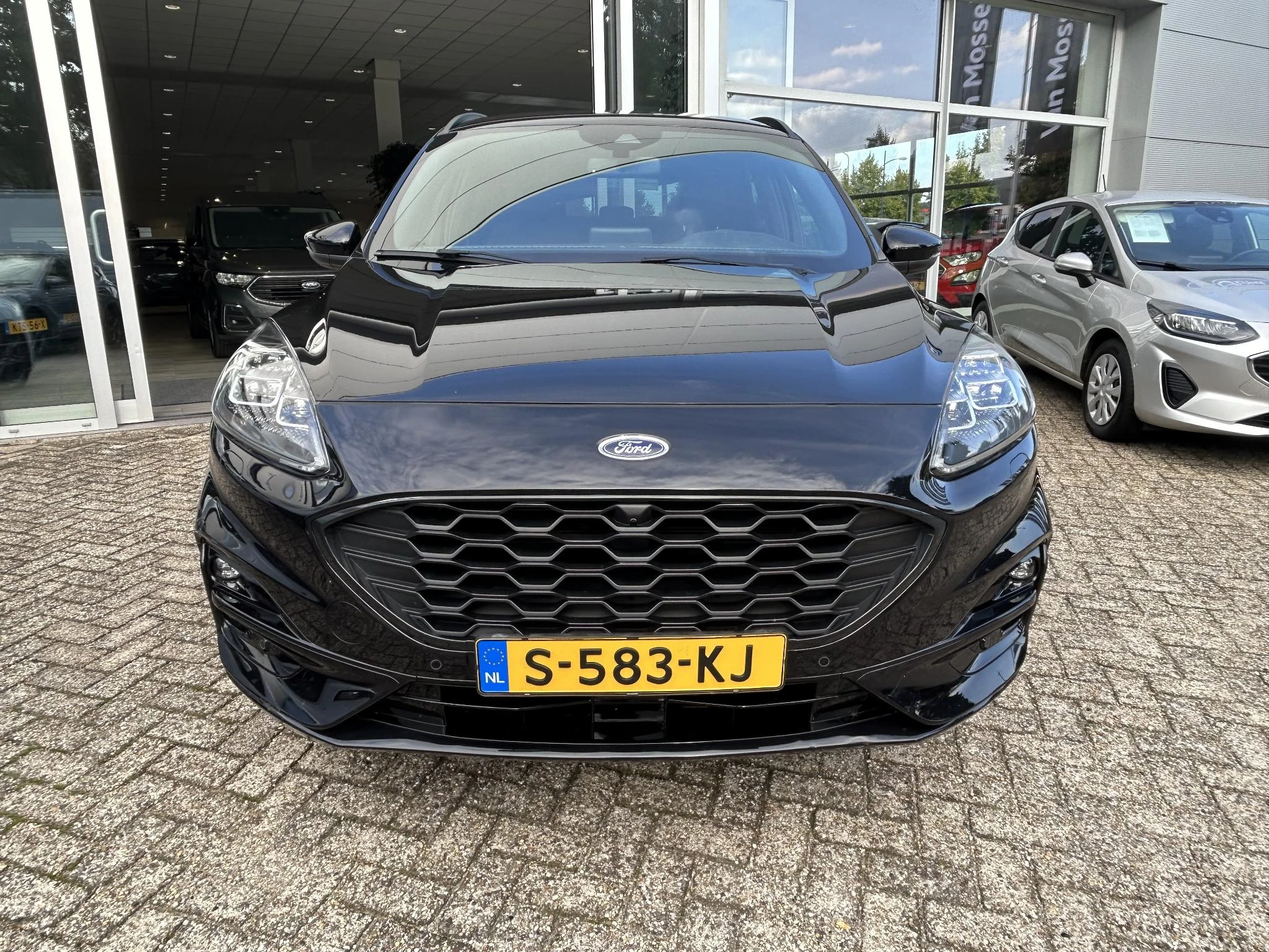 Ford-Kuga-image-7