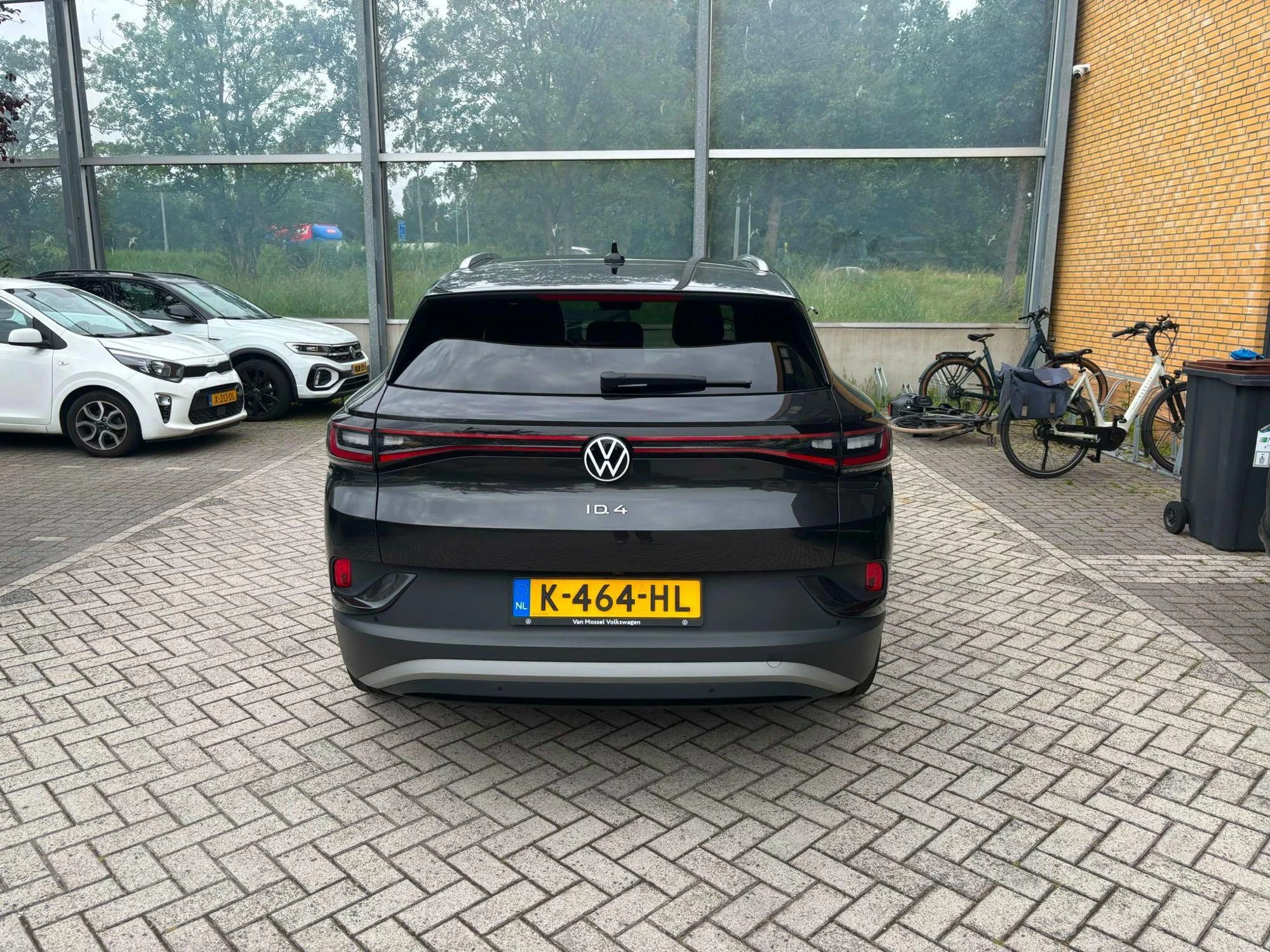 Volkswagen-ID.4-image-4
