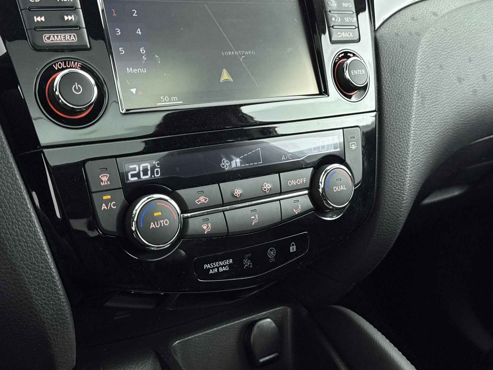 Nissan-QASHQAI-image-14