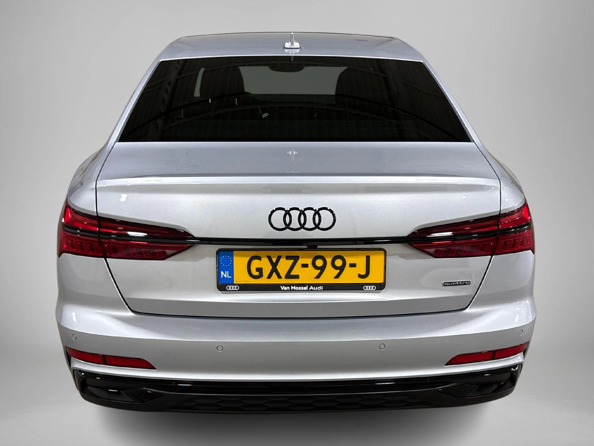 Audi-A6-image-2