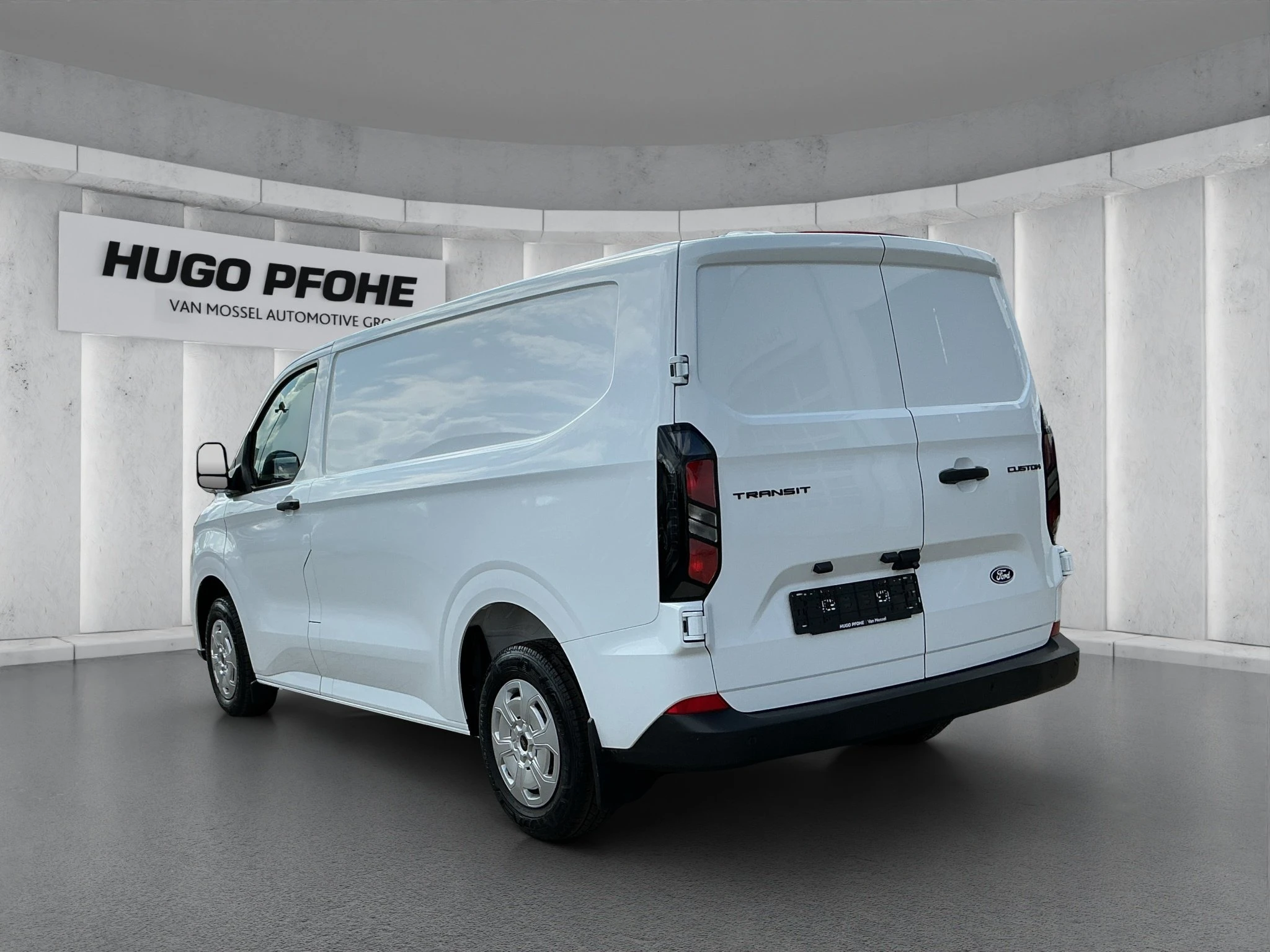 Ford-Transit Custom-image-2