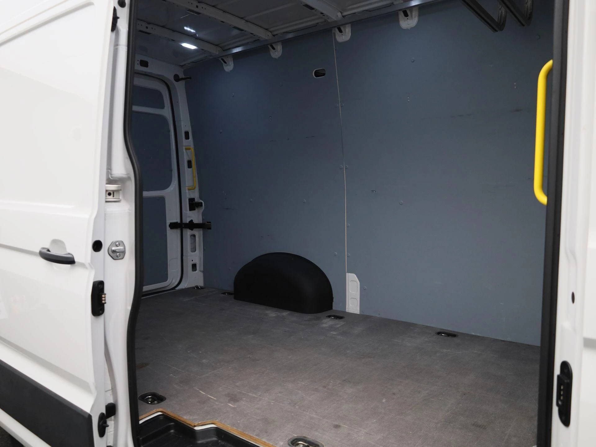 Volkswagen Crafter 2.0 TDI L3H3 140PK