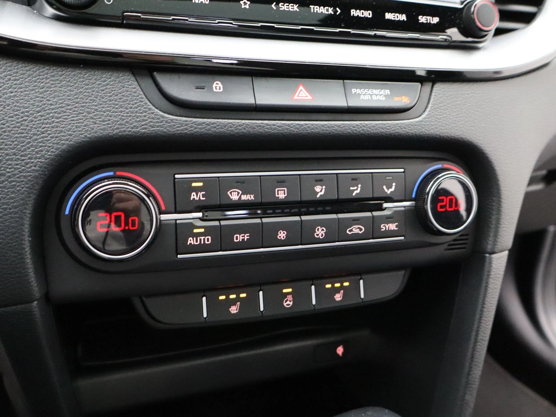 Kia-Ceed Sportswagon-image-13