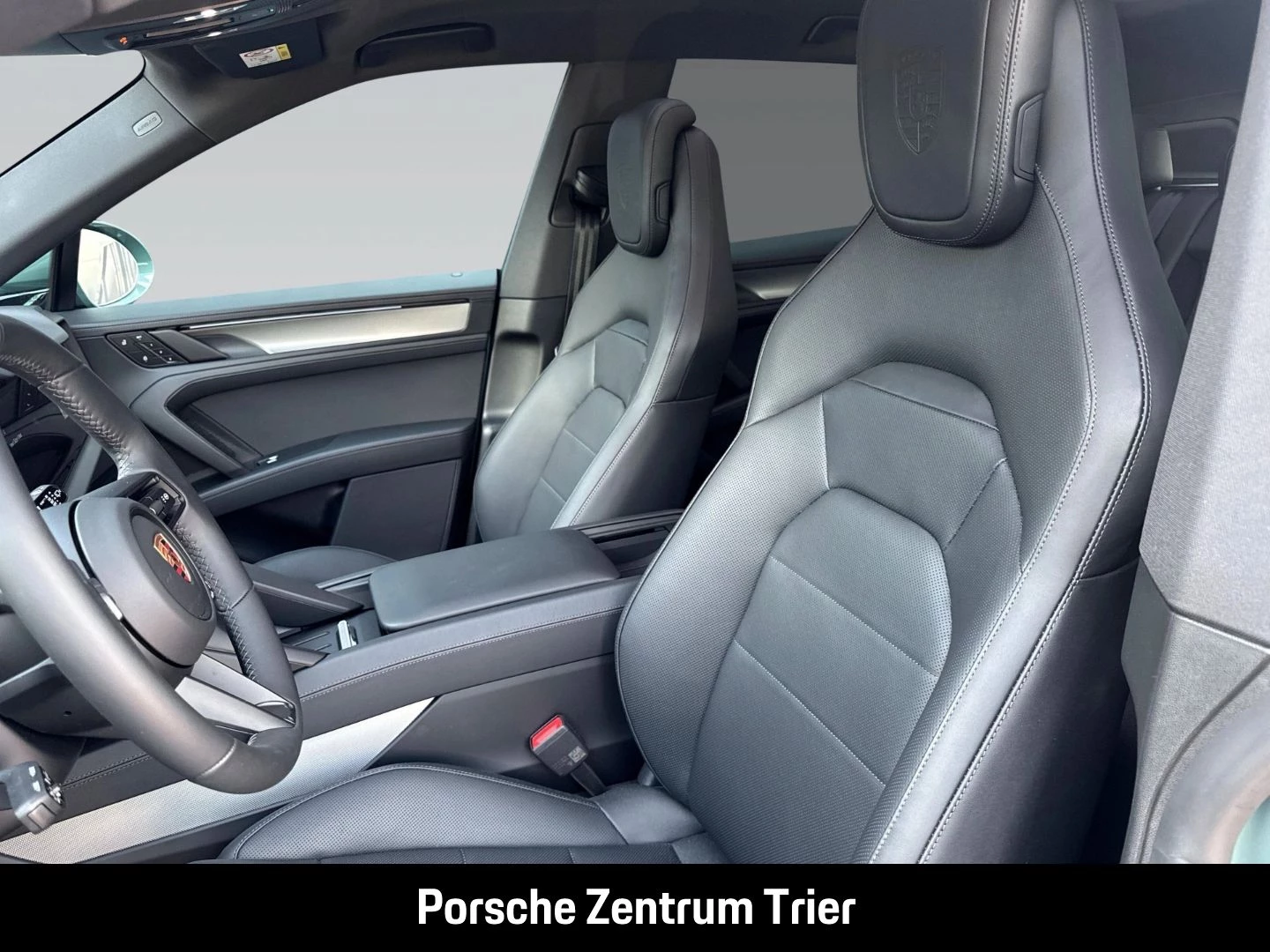 Porsche Cayenne Electric HA-Lenkung Head-Up BOSE 21-Zoll -