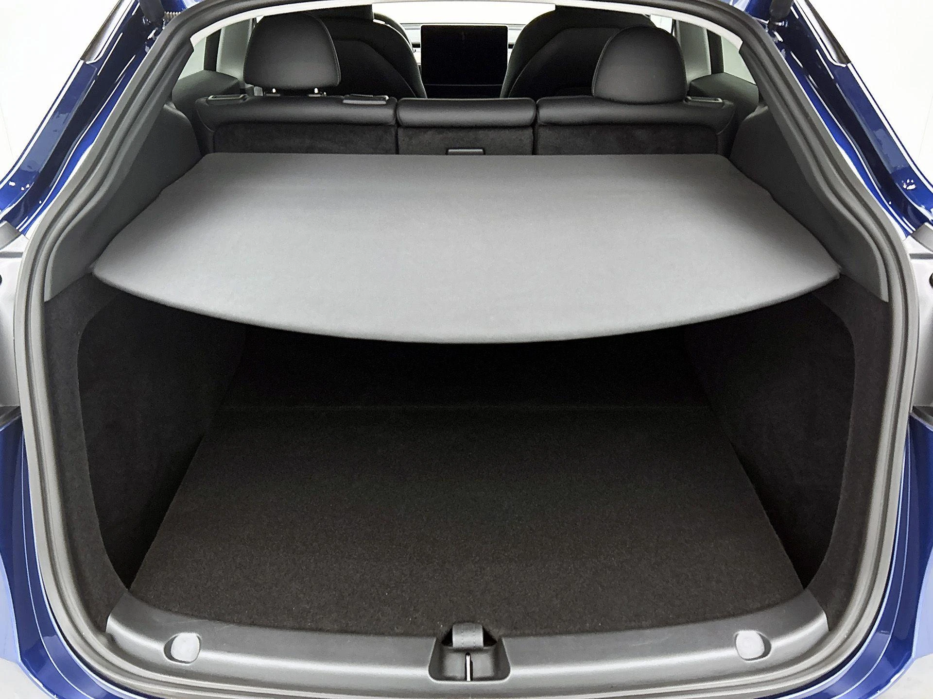 Tesla-Model Y-image-17