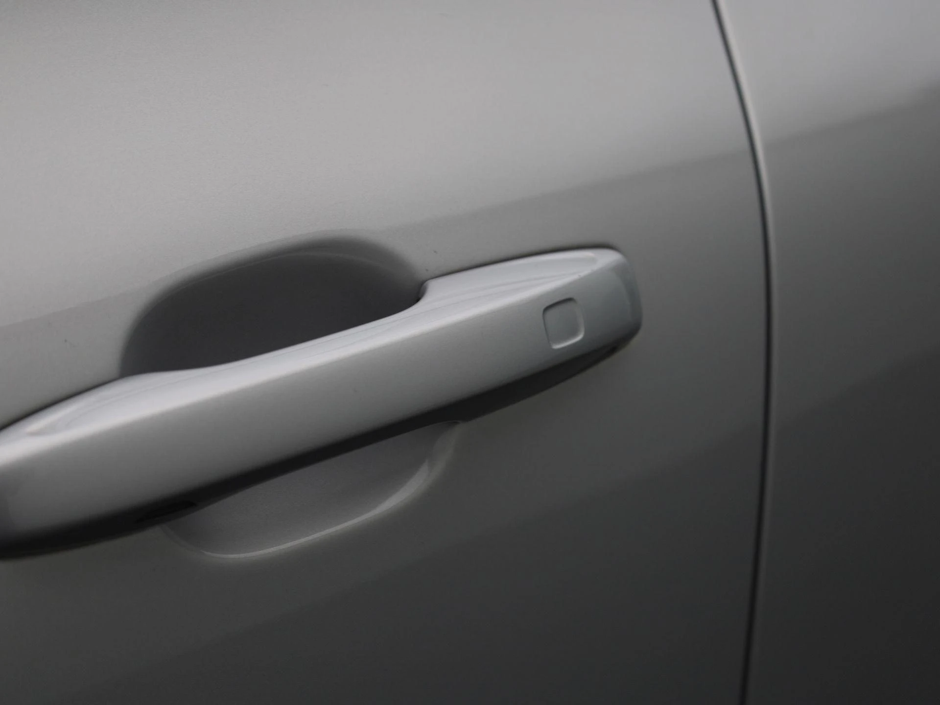 Volvo-XC60-image-17