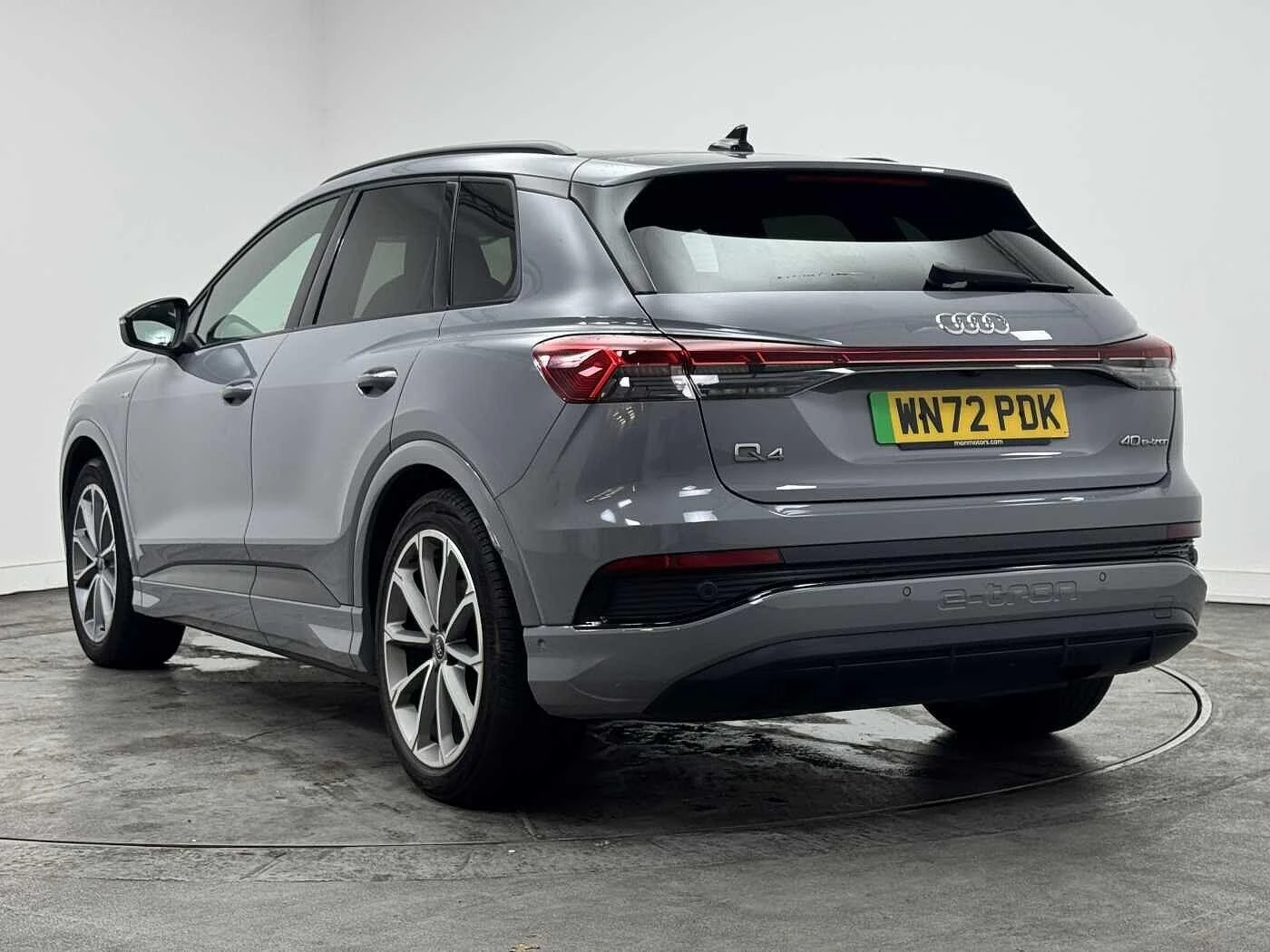 Audi-Q4 e-tron-image-2