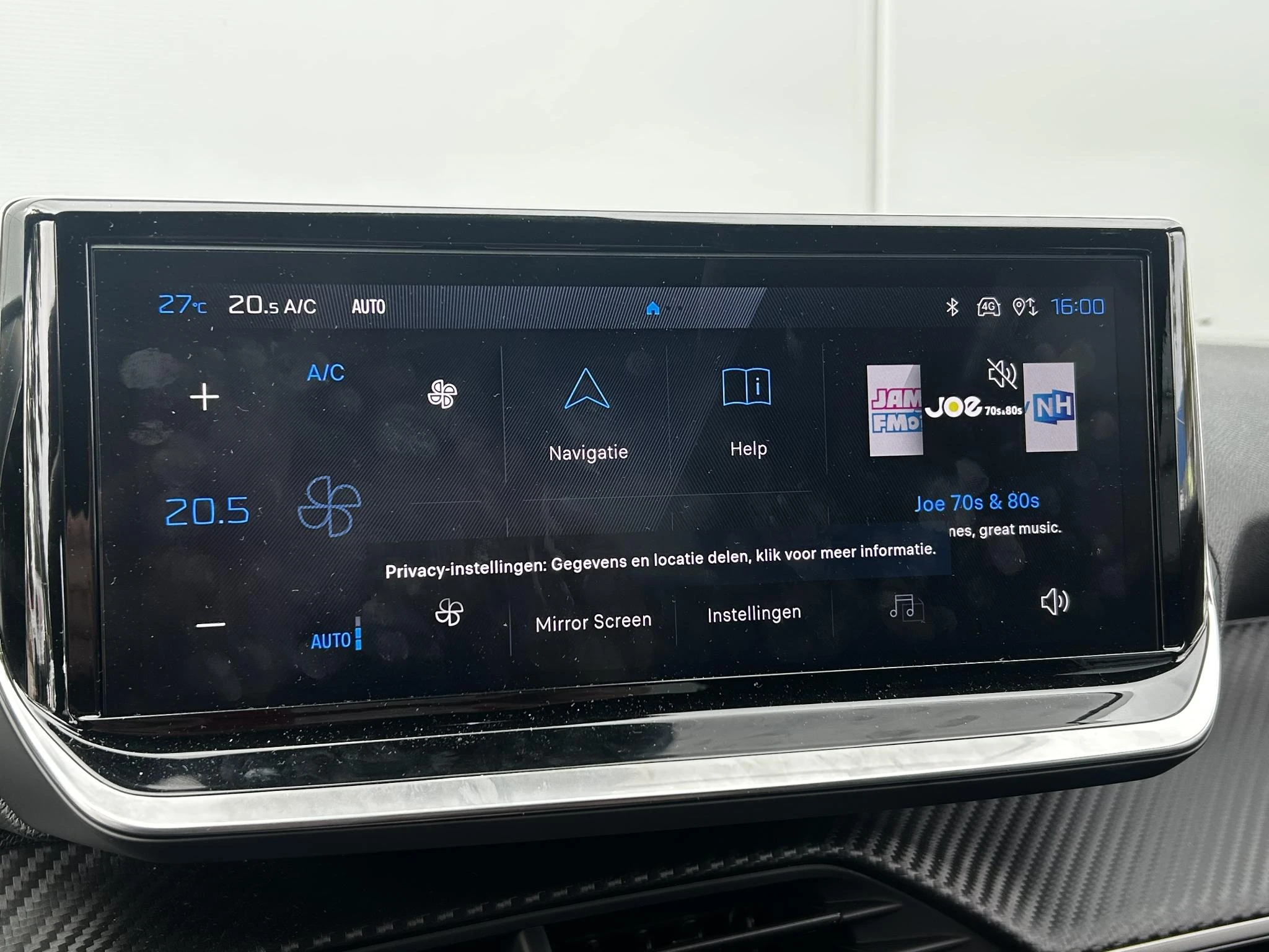 Peugeot-2008-image-19