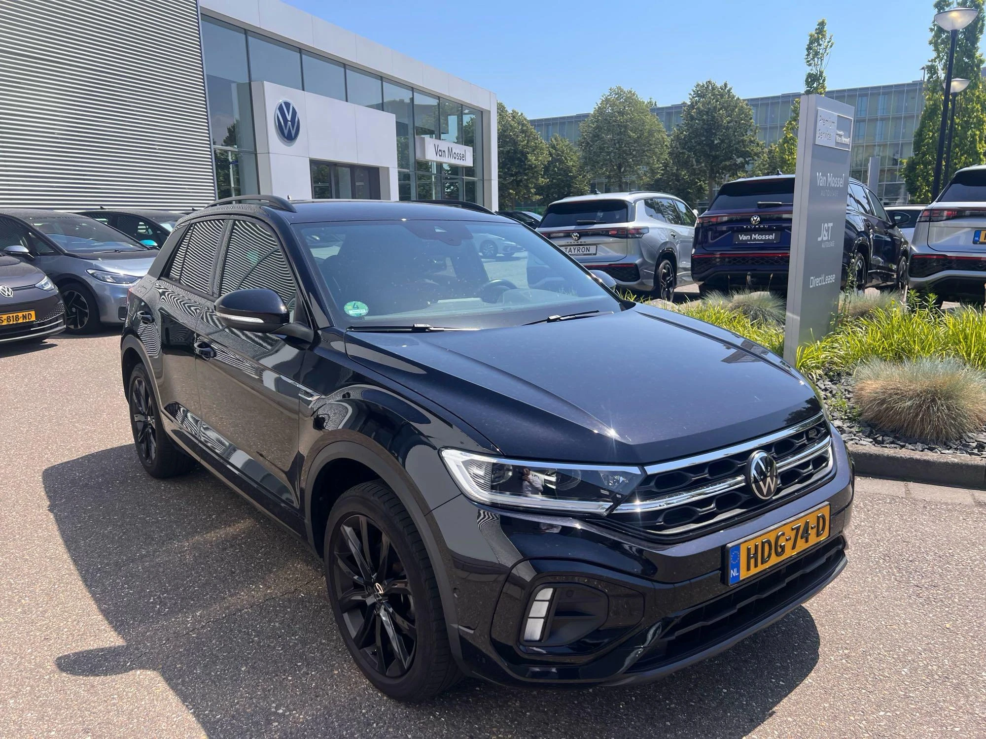 Volkswagen T-Roc 1.5 TSI R-Line Business | 150 PK |