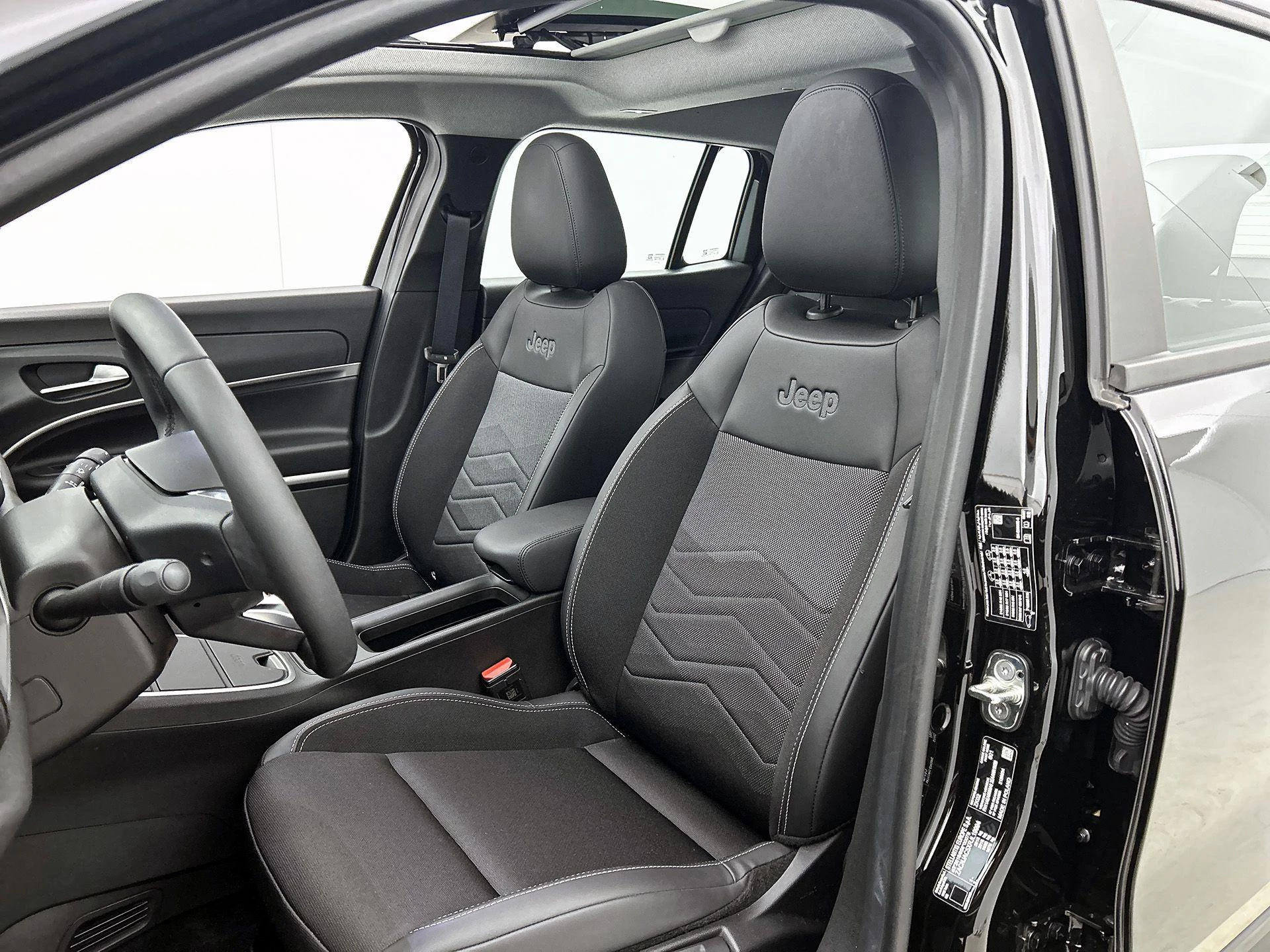 Jeep-Avenger-image-37