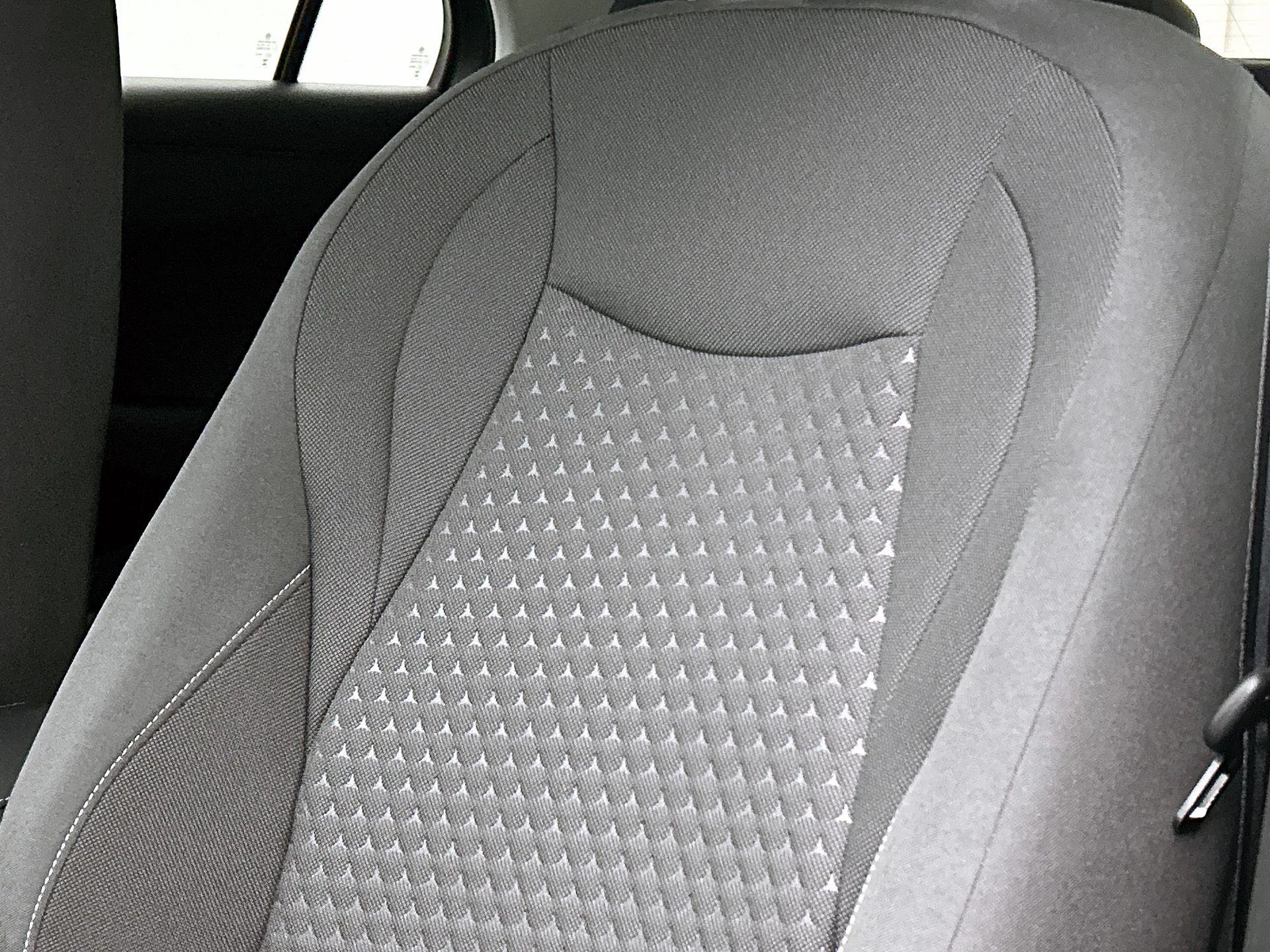 Volkswagen-T-Roc-image-11