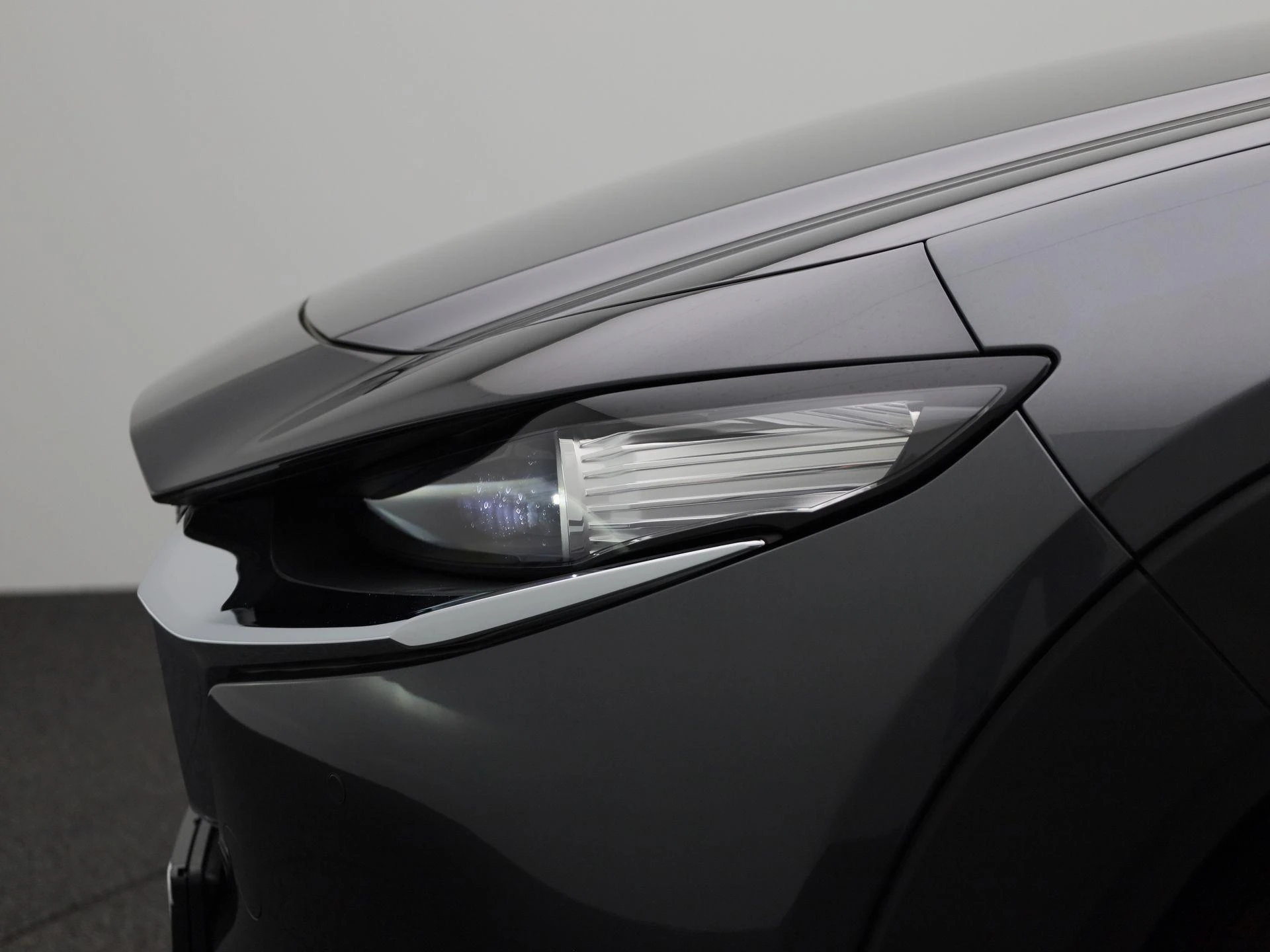 Mazda CX-30 2.0 e-Skyactiv X 137kW Skydrive Business