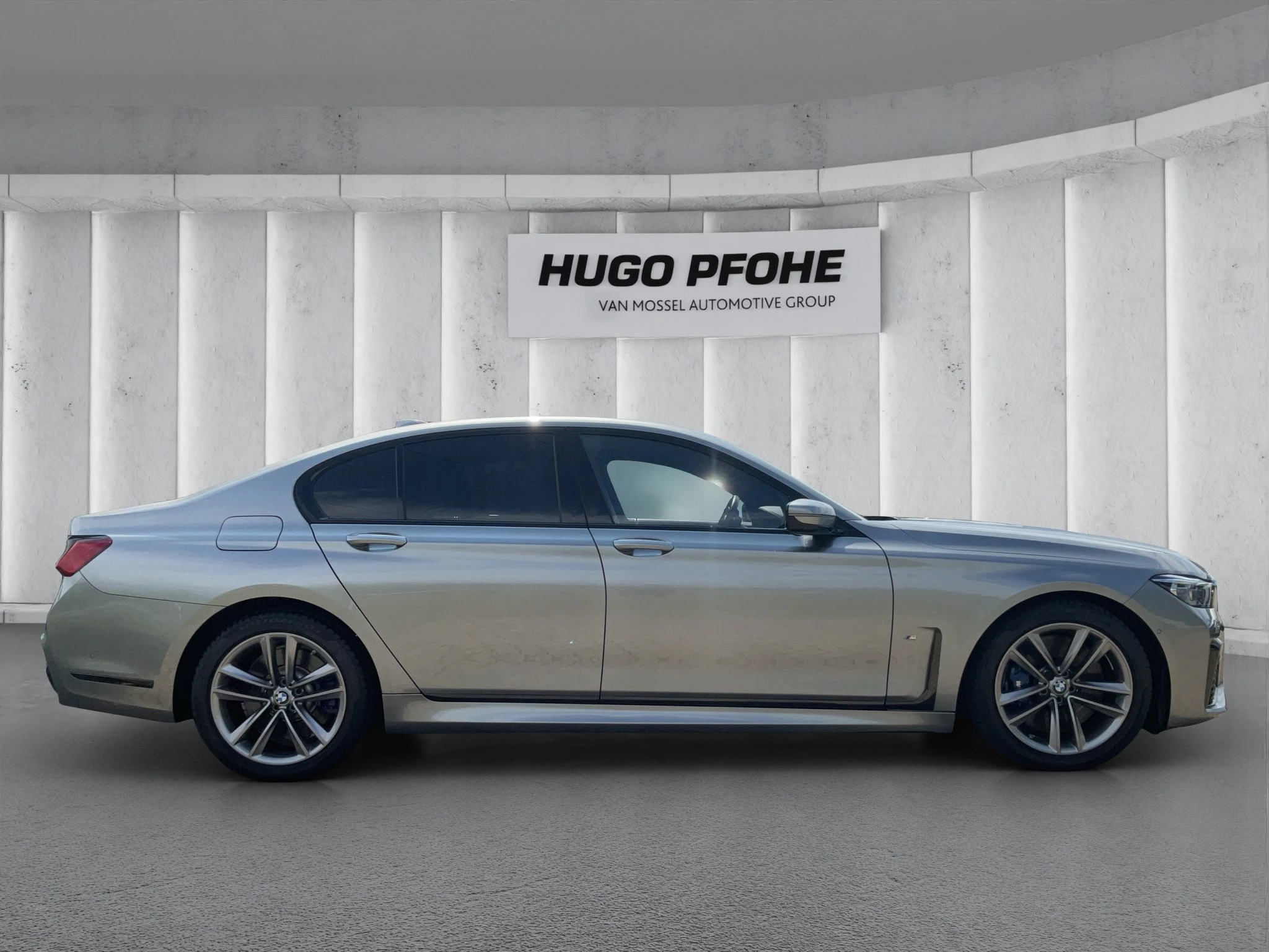 BMW 7er Reihe 745e i Performance M Sportpaket