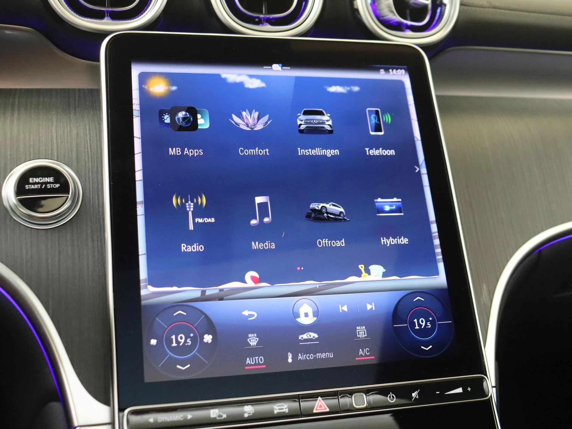 Mercedes-Benz-GLC-image-17