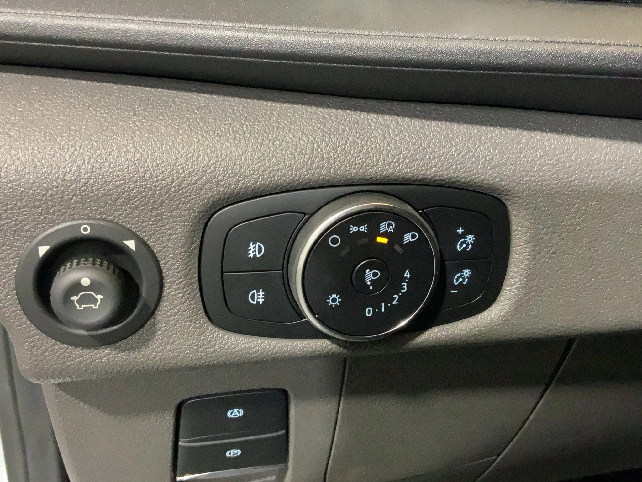 Ford-Transit-image-17